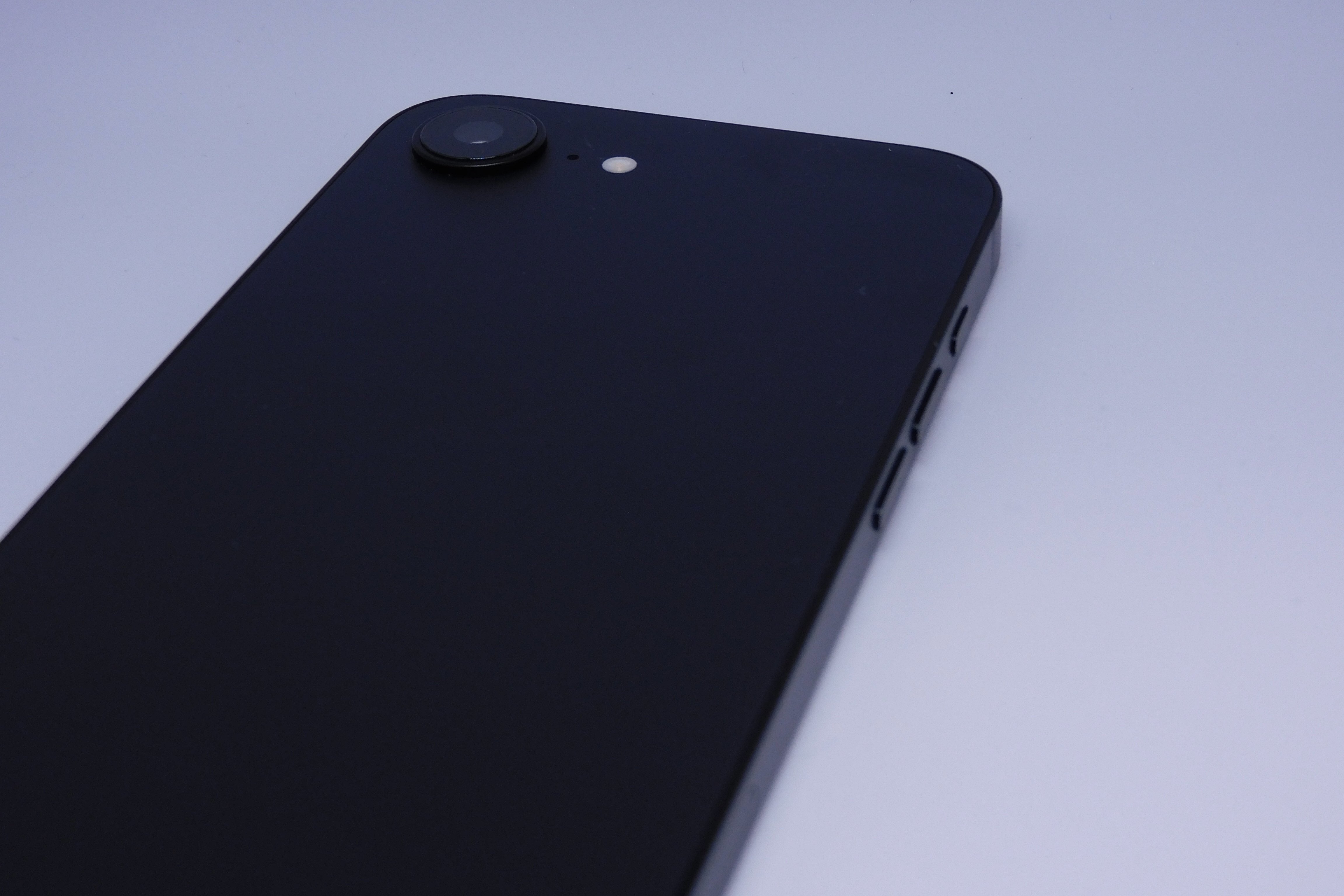 iPhone SE2からiPhone 16eに機種変して感じたメリットとデメリット｜kagura