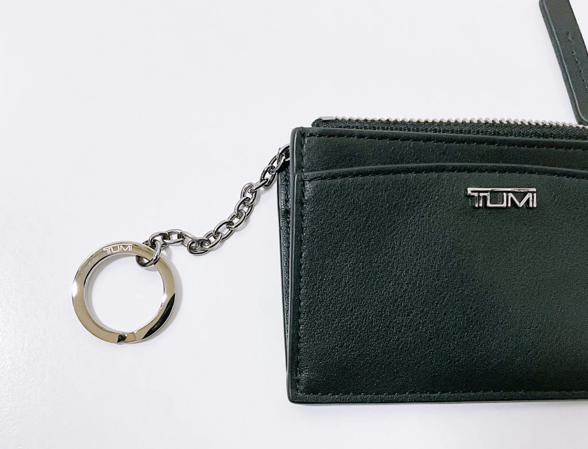 【極美品】TUMI ジップ・カード・ケース TUMI】BELDEN「ジップ カード ケース」レビュー【キーチェーン付の