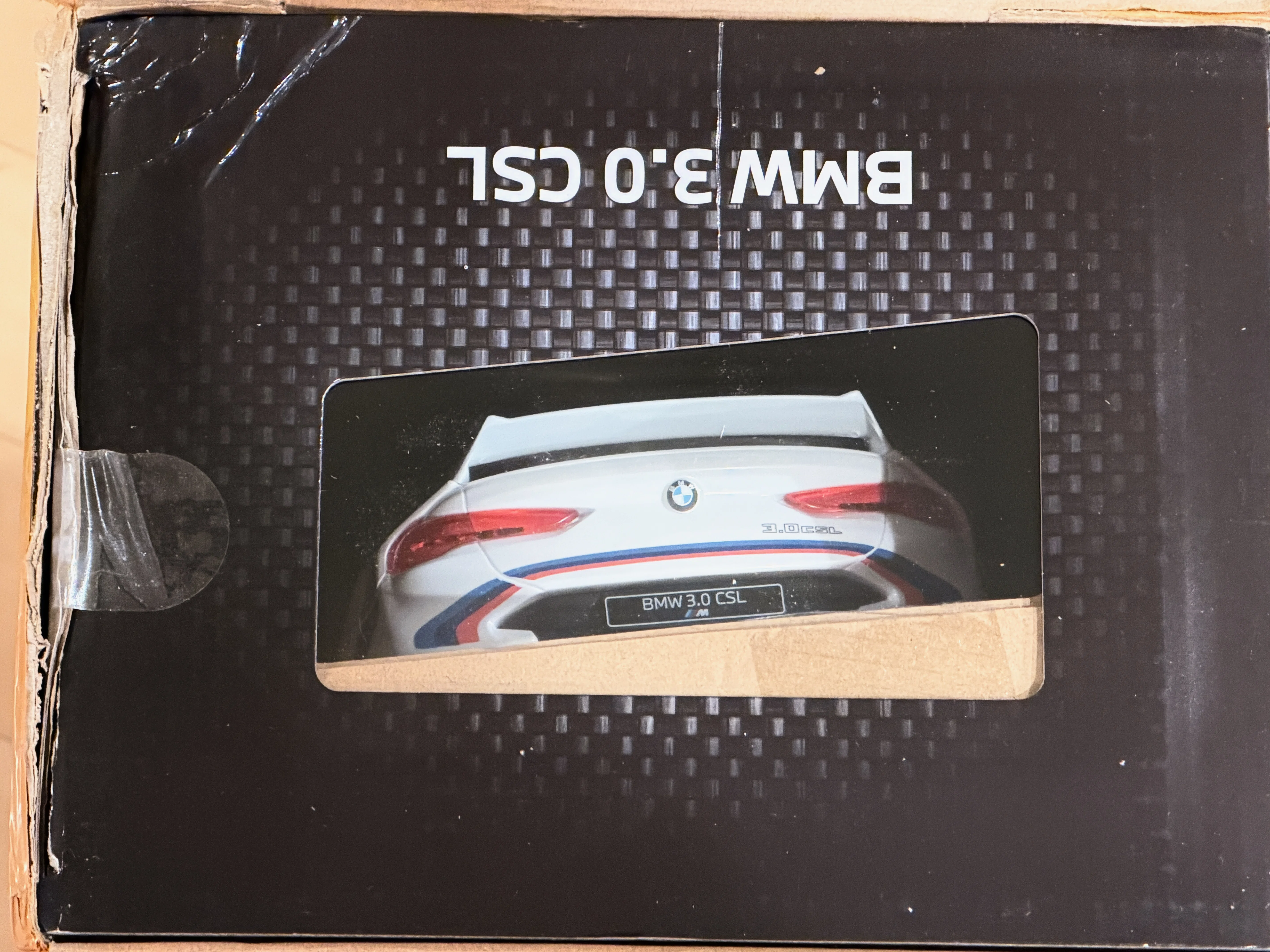 BMW】3.0CSL 1:14なラジコンカー到着ッ！！！｜鈴木BOB康昭