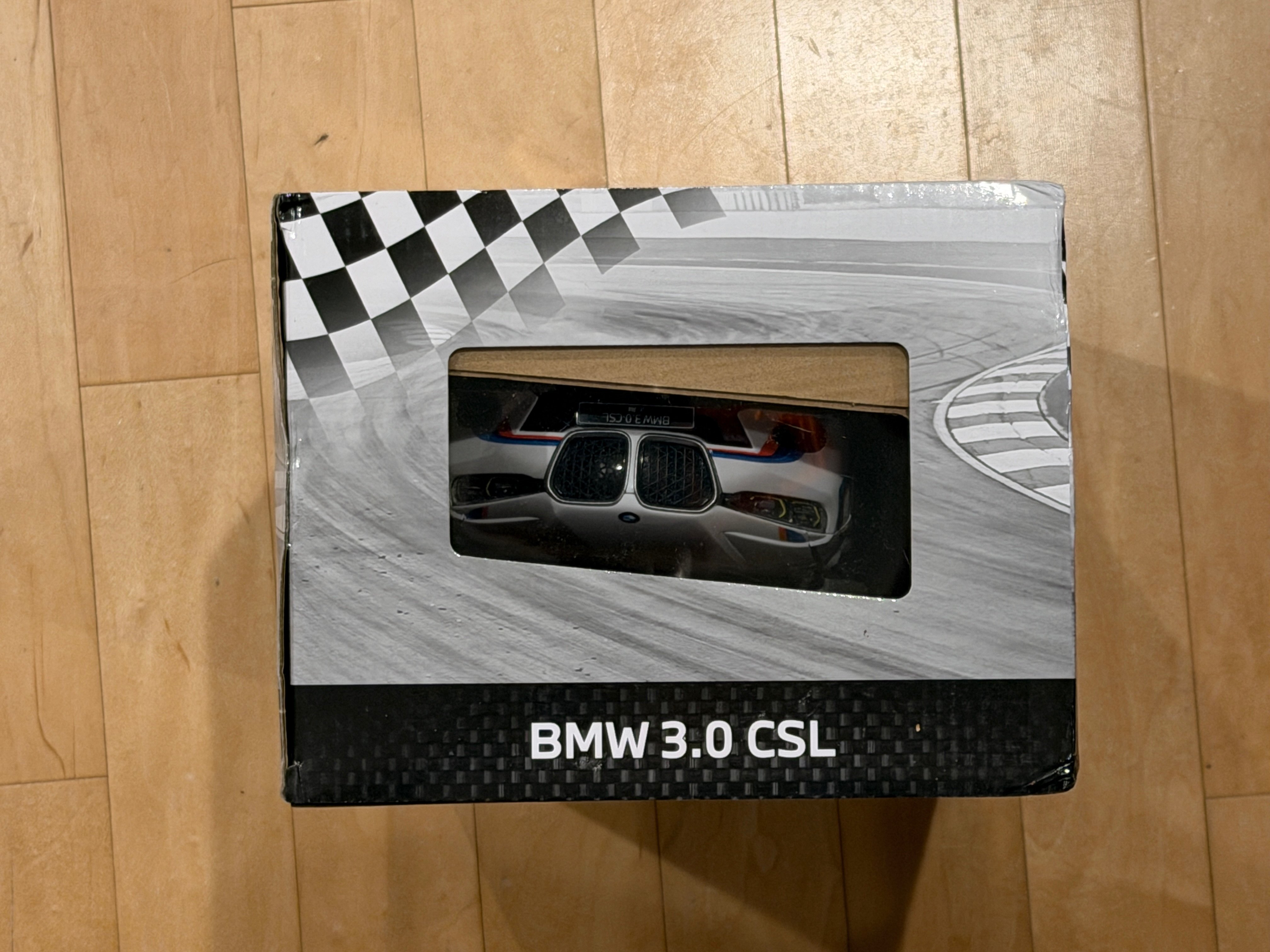 BMW】3.0CSL 1:14なラジコンカー到着ッ！！！｜鈴木BOB康昭