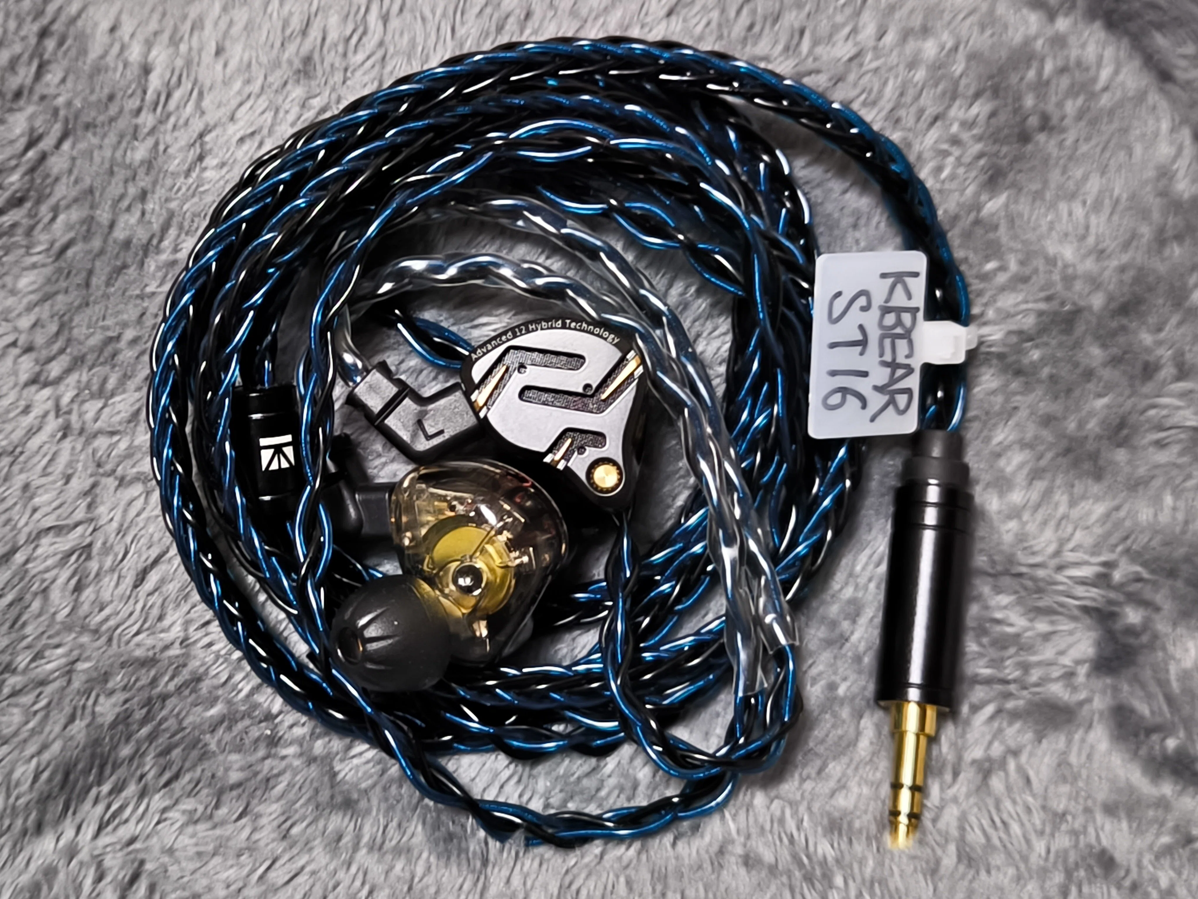 KZ ZS12 Pro 2 レビュー「中華イヤホン狂騒曲」――現代に蘇った「中華