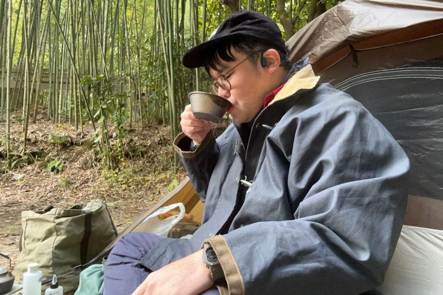 参考にならないソロキャンプ】竹林に抱かれてコーヒーを満喫する太い人