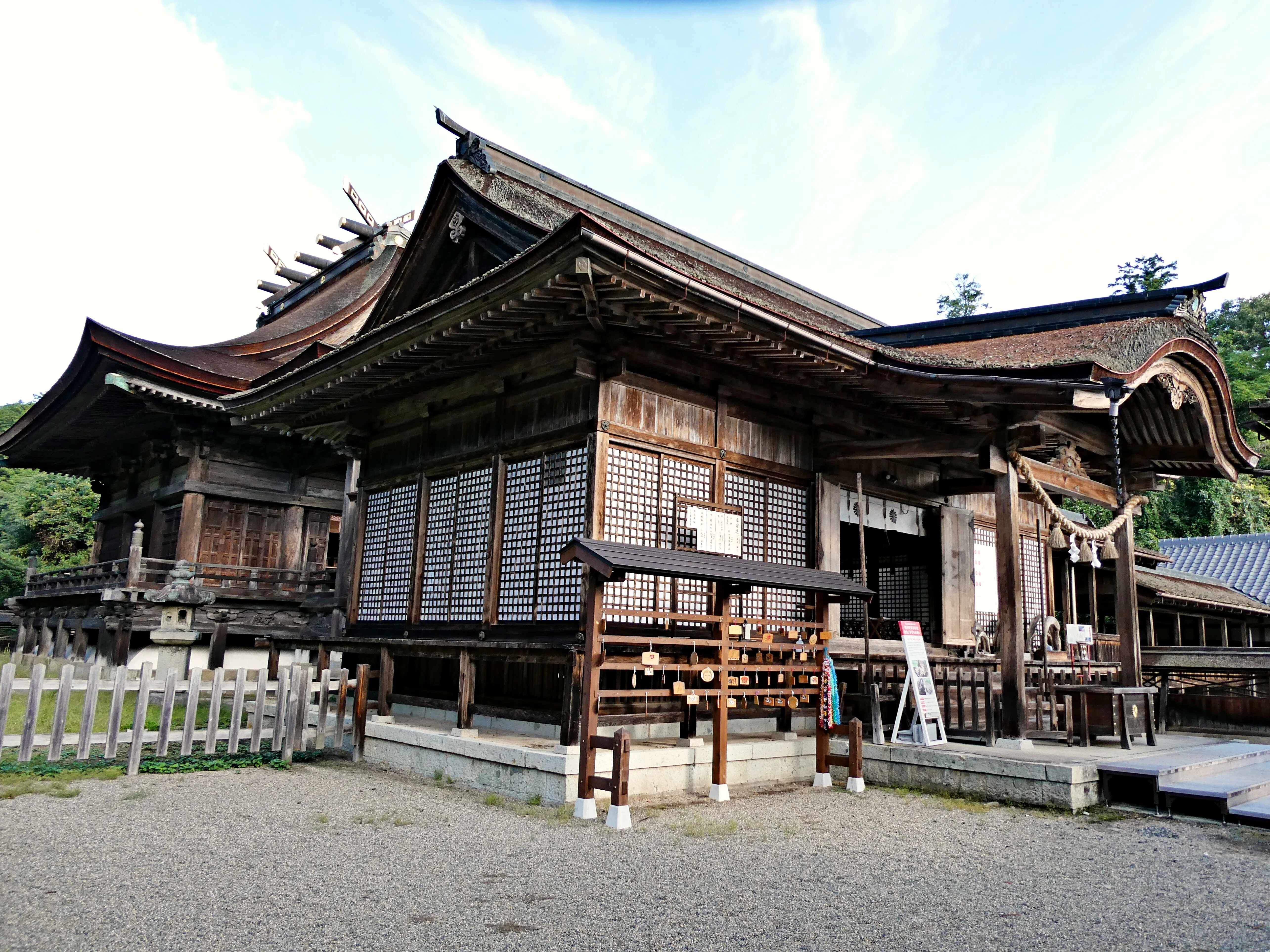 おかやま旅。②美作国一宮 中山神社｜10(ten)Q