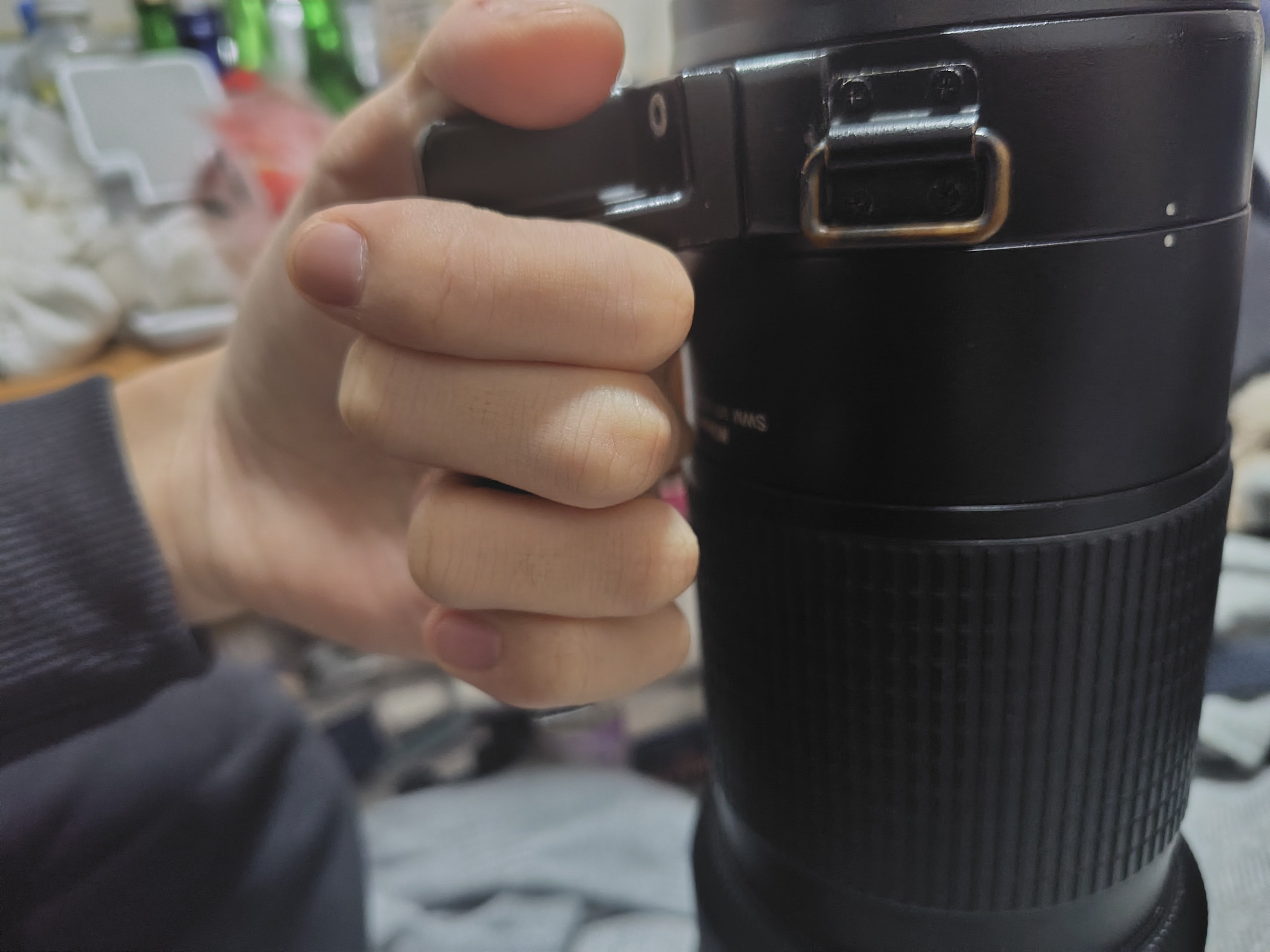 機材レビュー AF-S VR Zoom-Nikkor 200-400mm f/4G IF-ED ~クソデカ