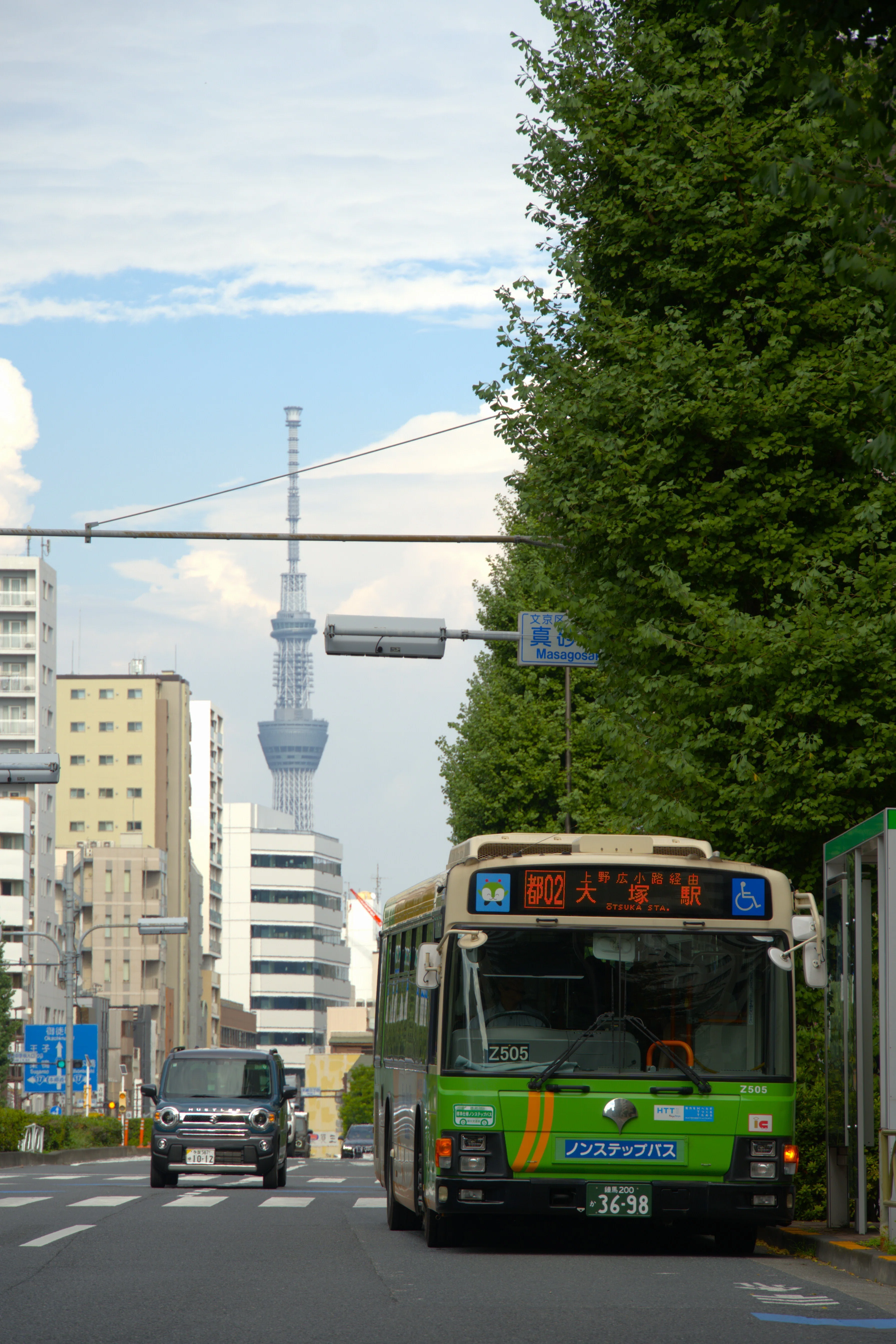 都営バス都02系統 ライバルいても大健闘｜サロ201