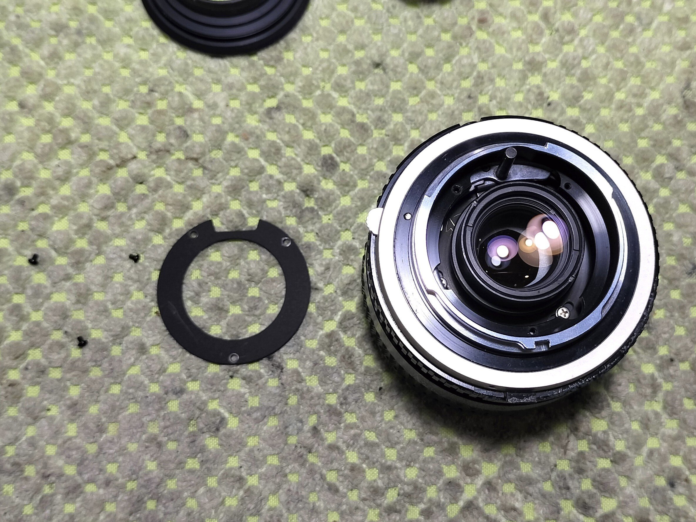 Minolta MC Rokkor 24mm F/2.8の分解｜フィルムカメラ修理のアクアカメラ