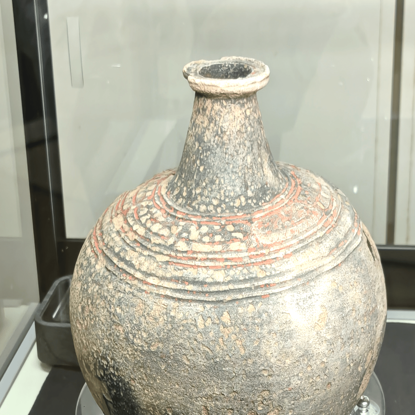 気になる土偶#135：海岸で拾われた土偶/北海道 島崎遺跡｜のんてり