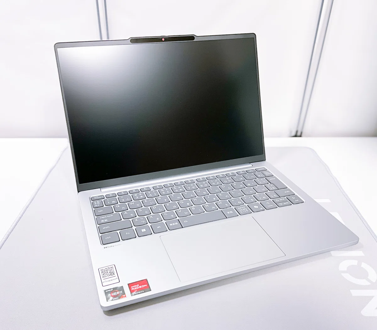 Lenovo】「IdeaPad Slim 5 Light Gen 10」レビュー【全てが一定上の 
