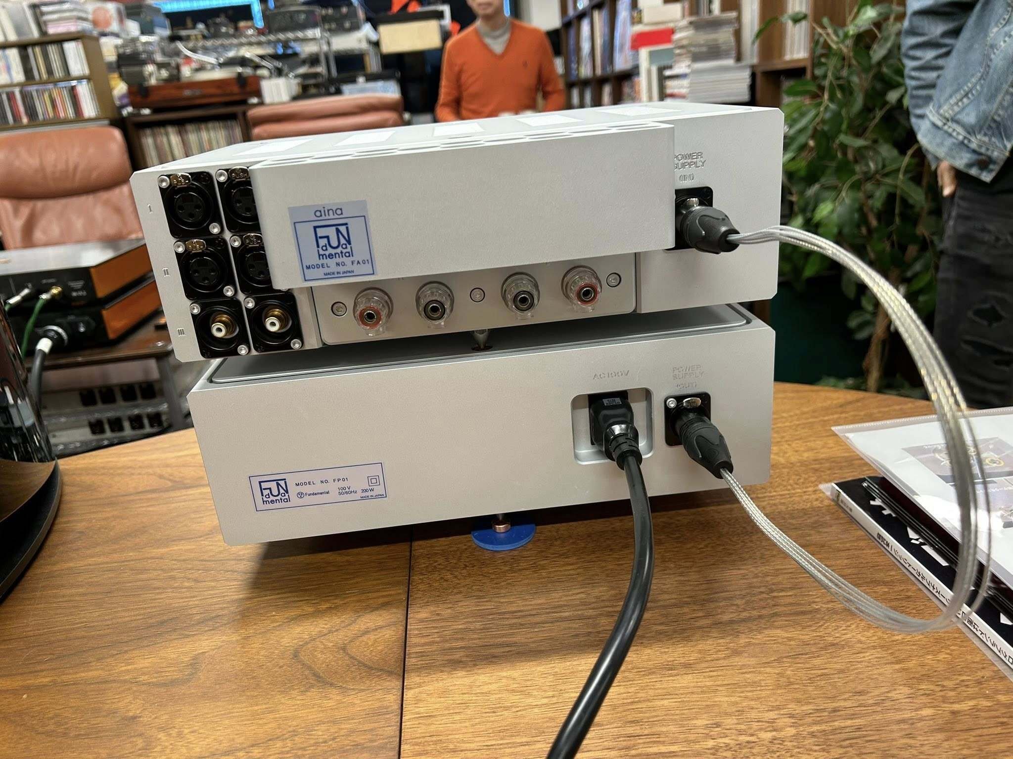 オーディオ]FUNDAMENTALの新作プリメイン・アンプ「aina」を聴いた