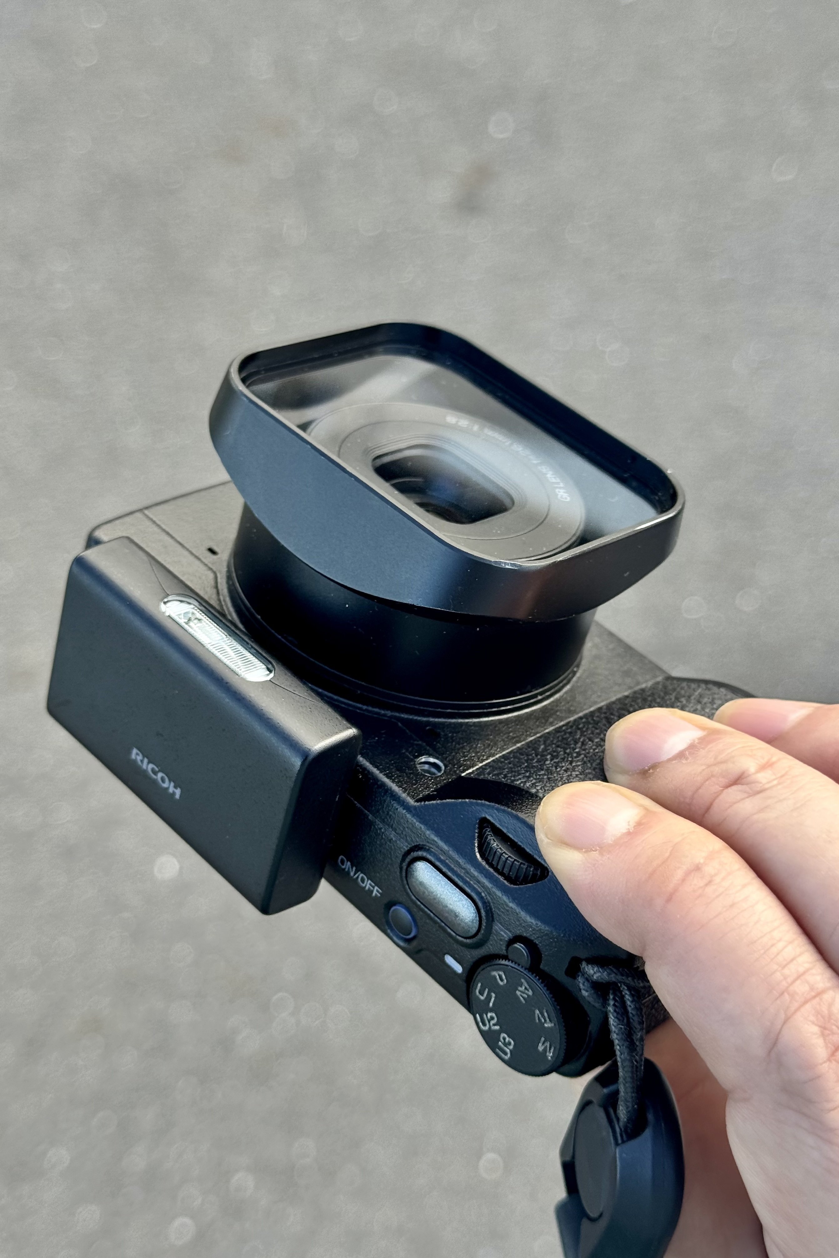 アラサー会社員、GF-2を買う｜会社員とカメラ