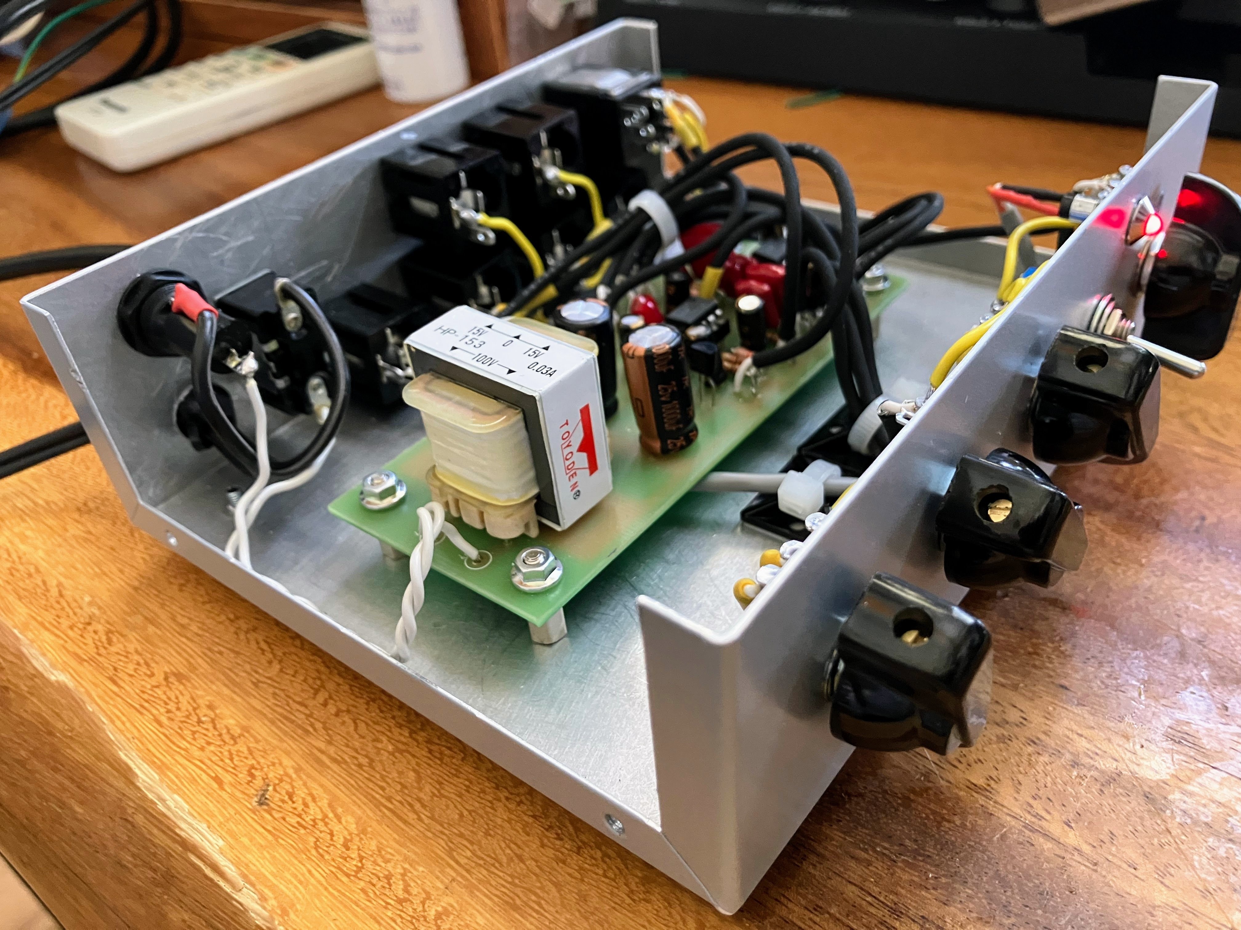 オルガン用プリアンプを自作——真空管みたいな音が出た日｜kazunori