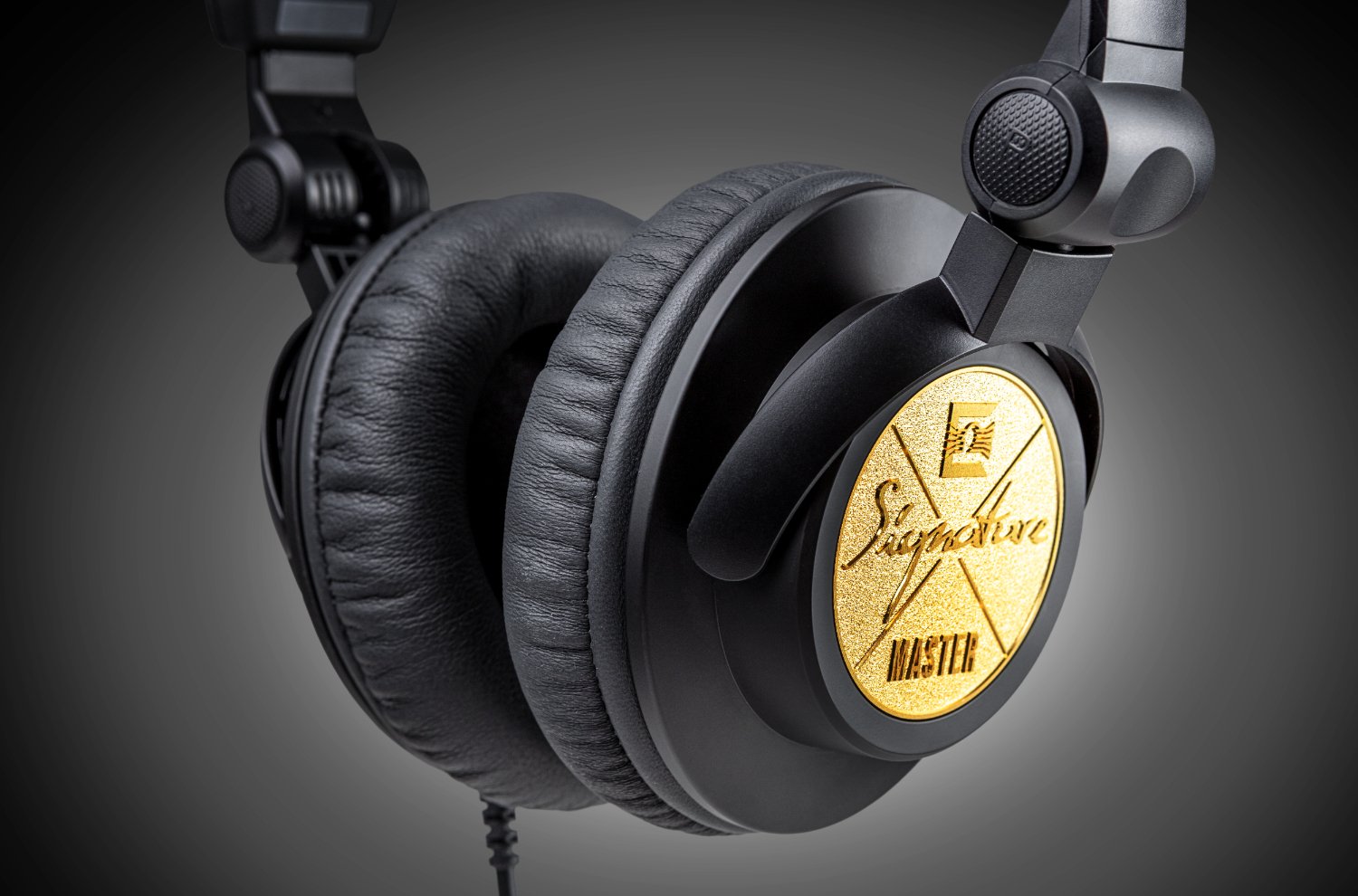 ULTRASONE Signature MASTER MkII レビュー：静寂と情熱が共存する