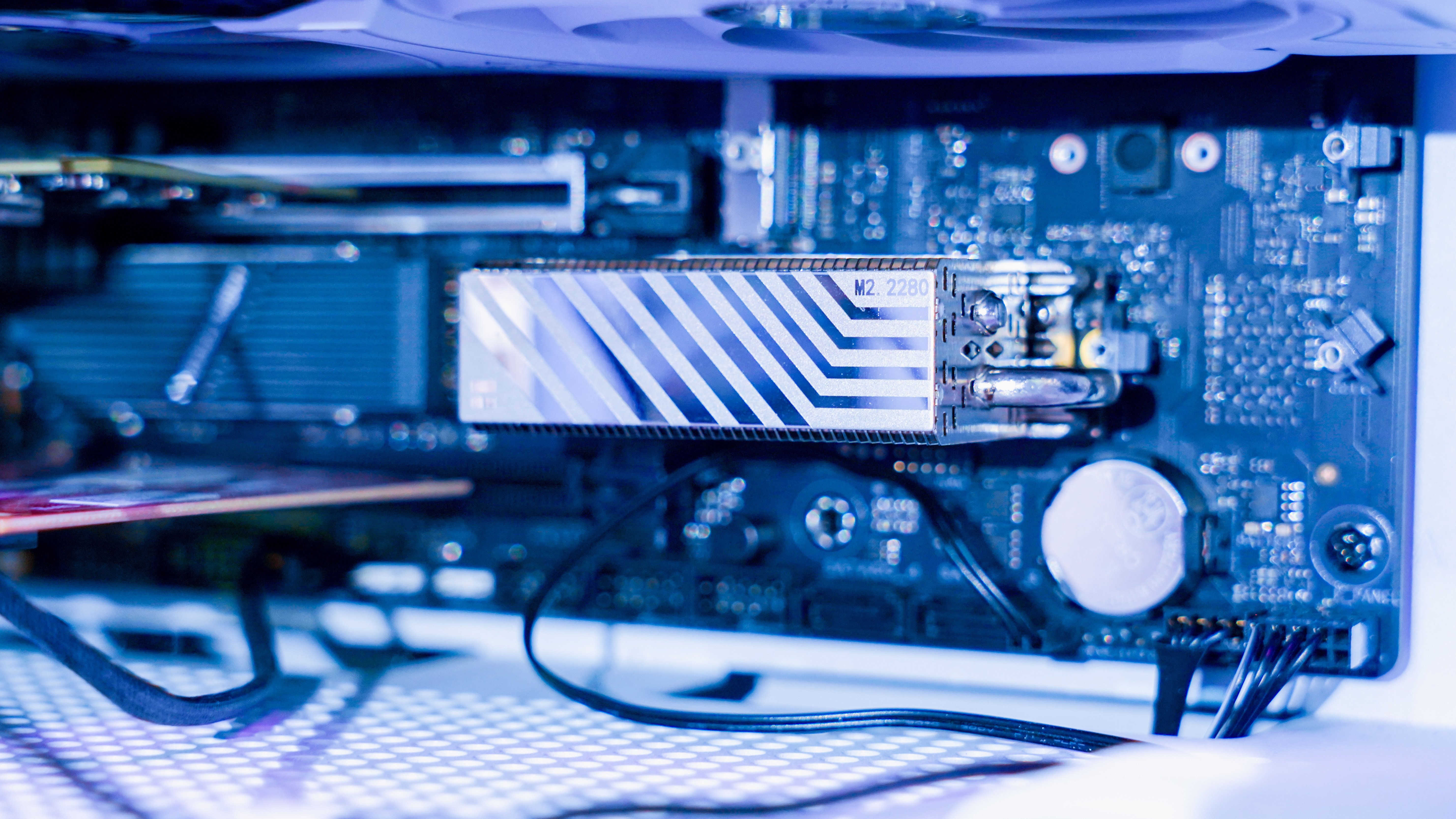 SSDを冷やしたい｜かごめP