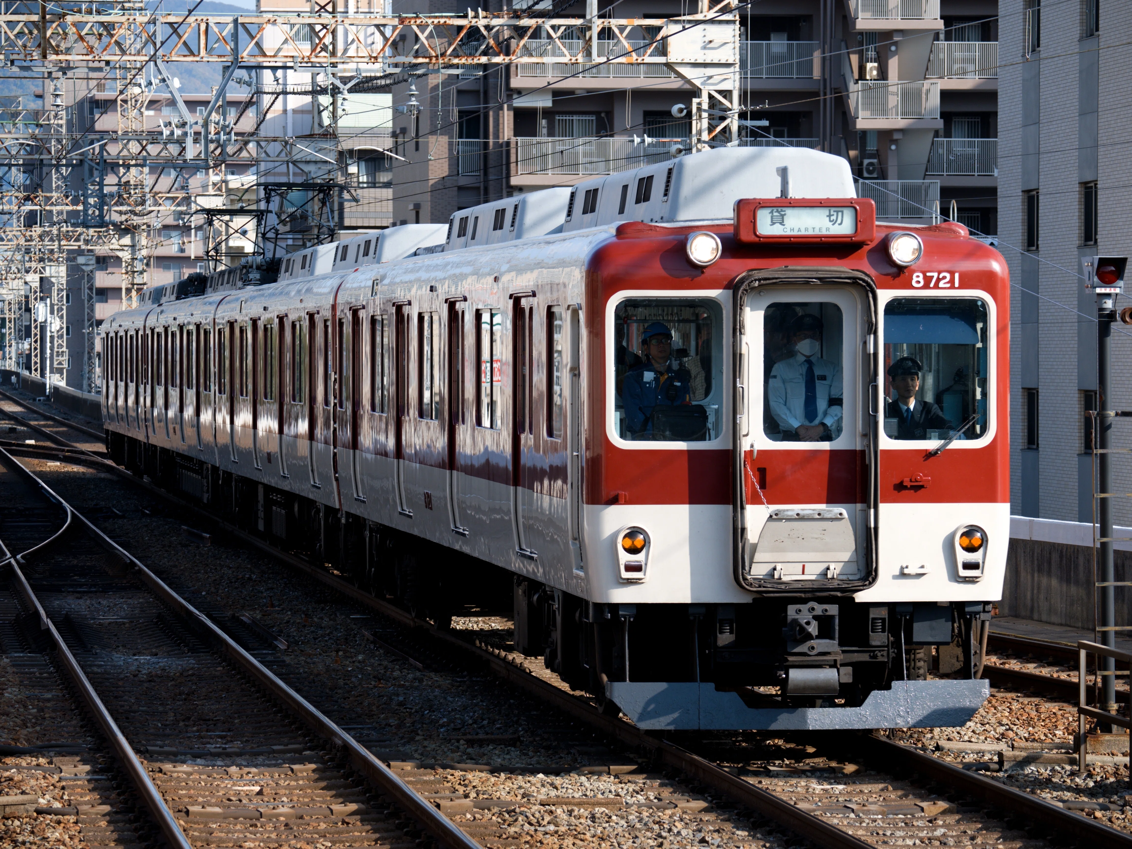 近鉄奈良・大阪線 ありがとう8000系 さよなら運転ツアーを撮る！｜隣の