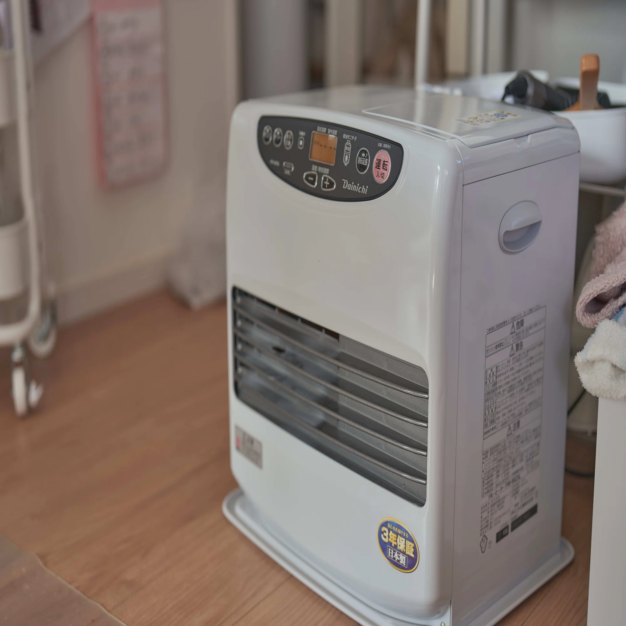 水回りで使える防滴セラミックファンヒーター | Panasonic DS-FAS1200 