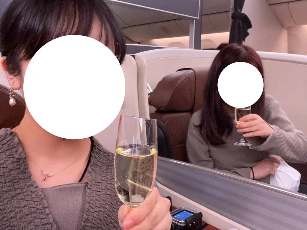JALファーストクラスハワイ旅行-記録編②搭乗！機内で王様に｜lili__gg