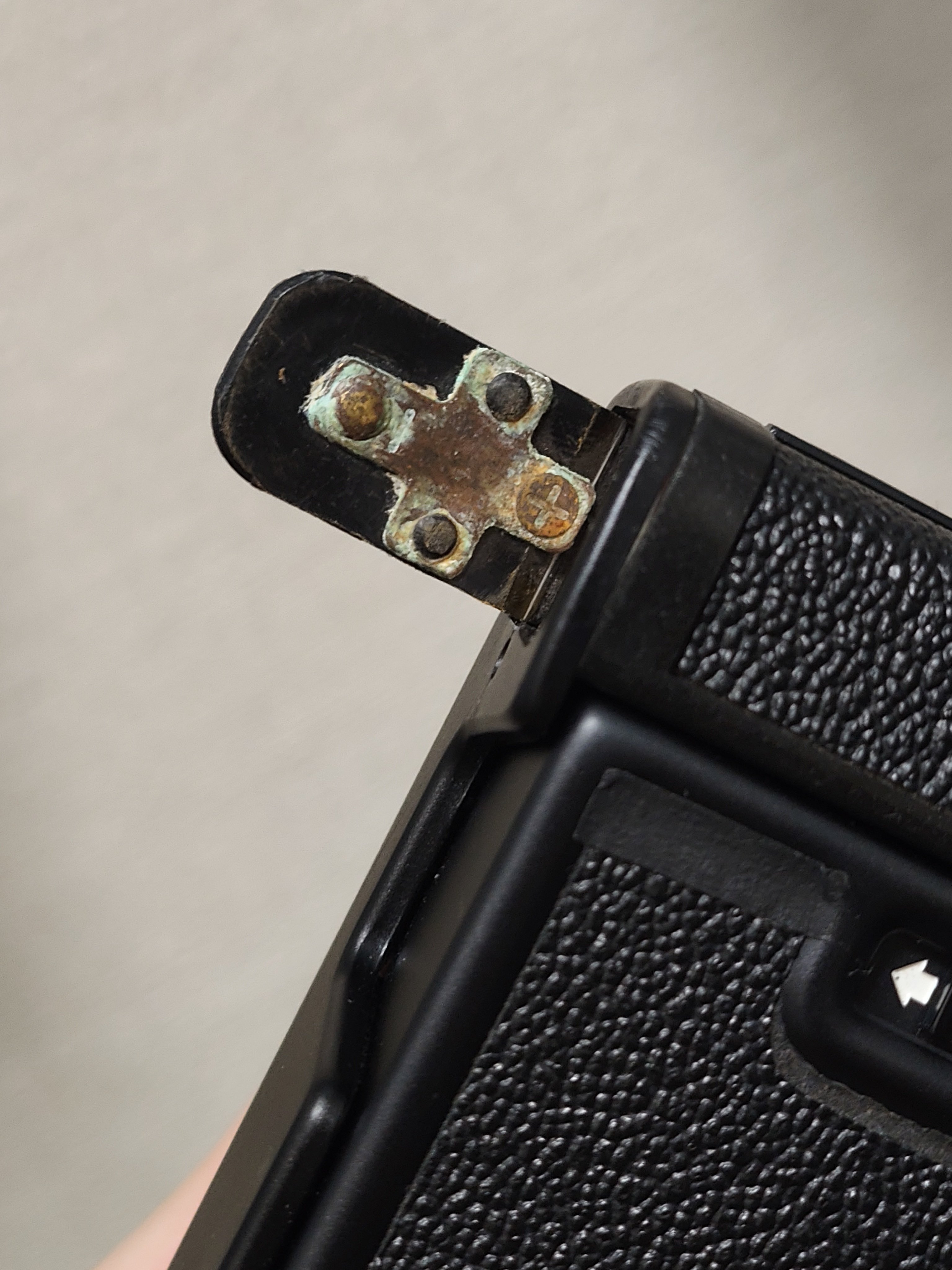 カメラを探す旅 Konica C35 EF 【ピッカリコニカ】｜諒