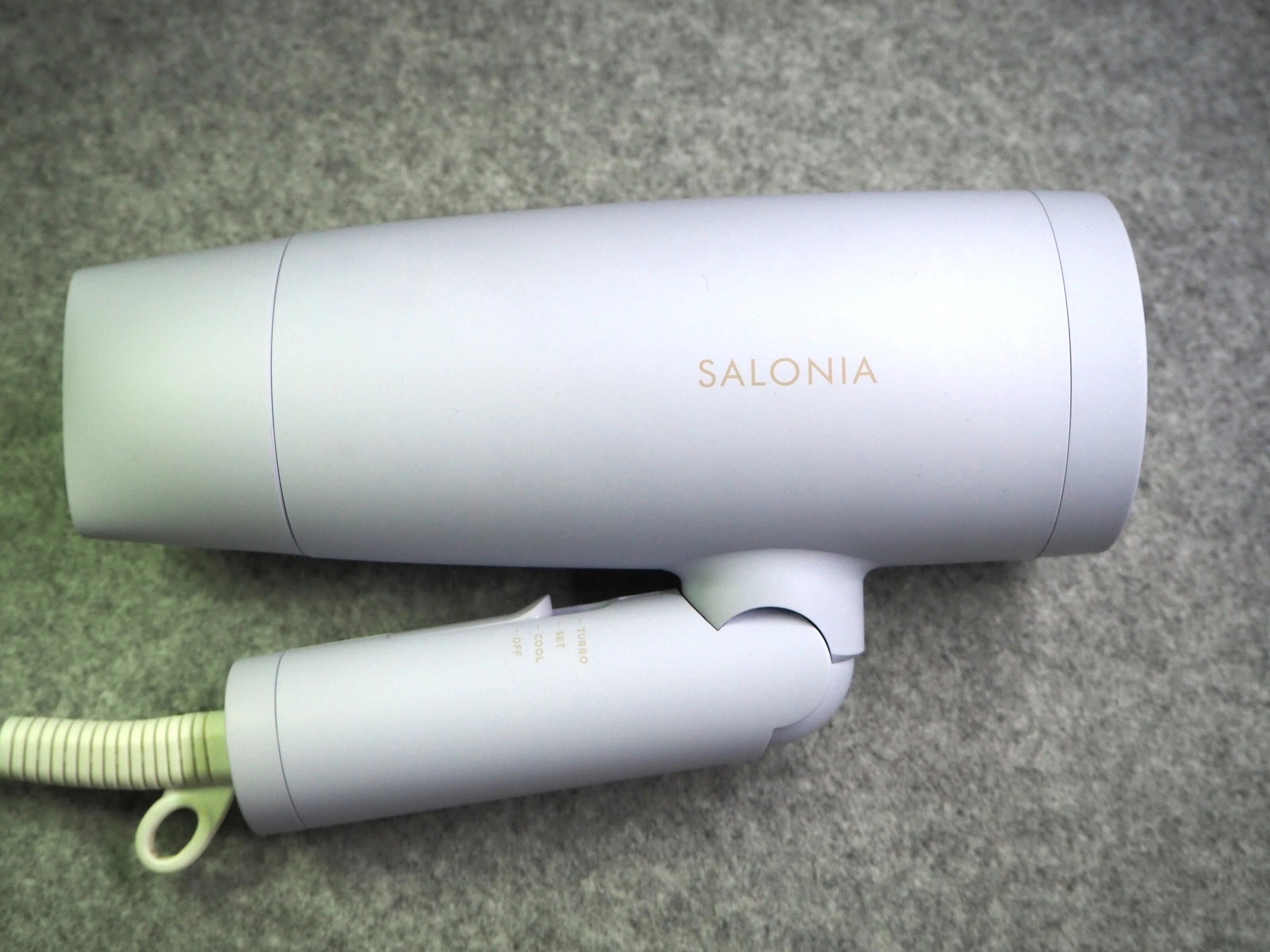 SALONIA】サロニア ドライヤー 定番モデルと上位モデル 【ゆるふわ比較