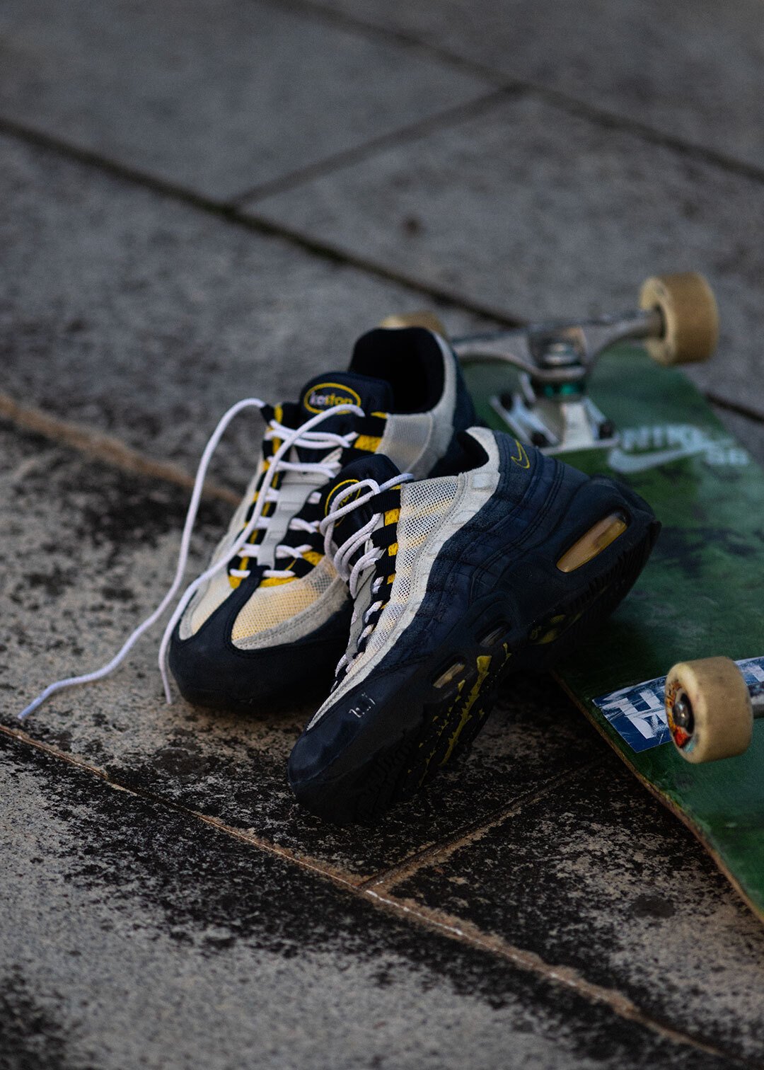 靴 nike air classic sb Nike Air Classic SB Sneakers | Flight Club