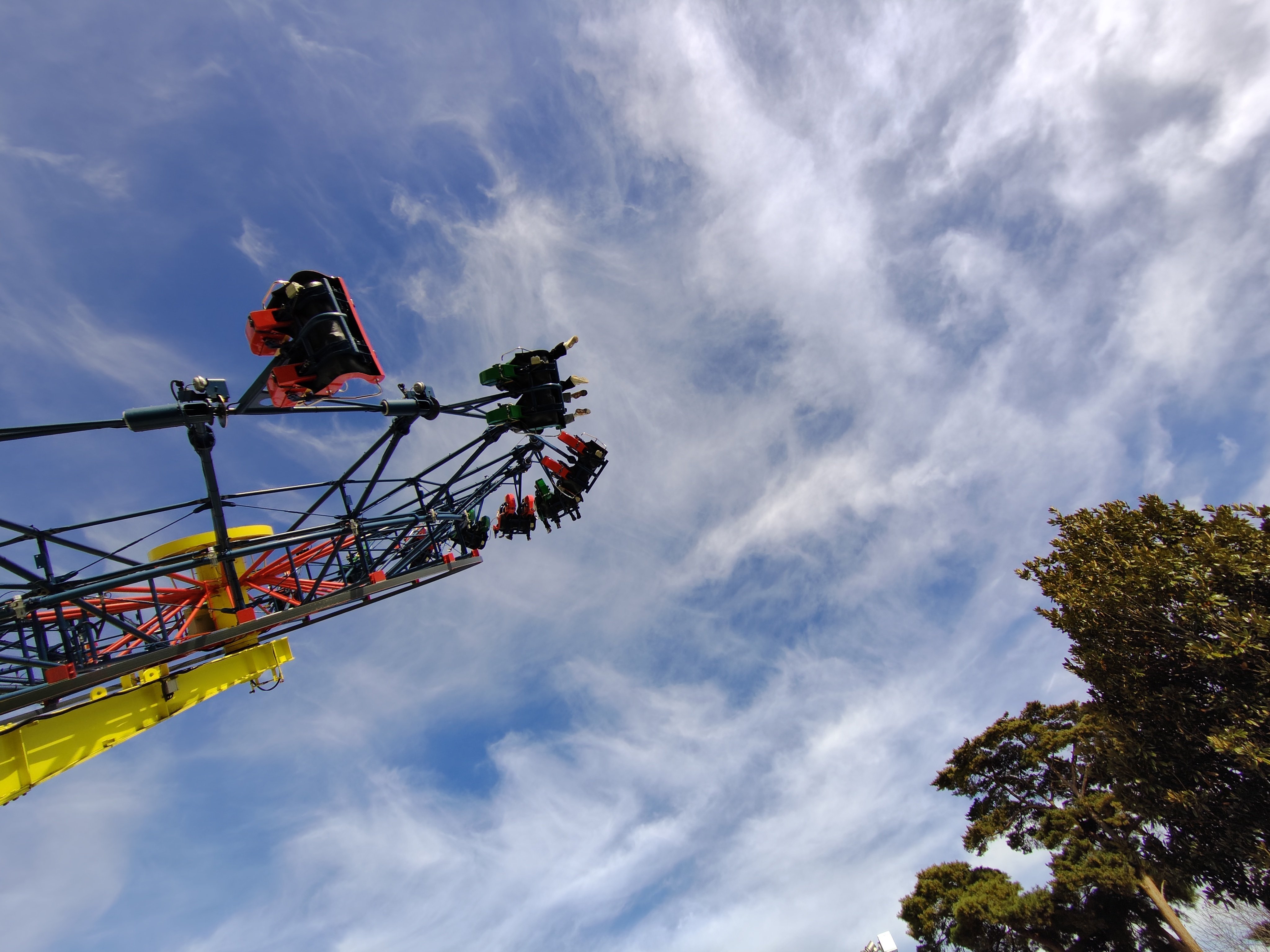 空に放り投げられる 20251124｜ajisashi ajisashi