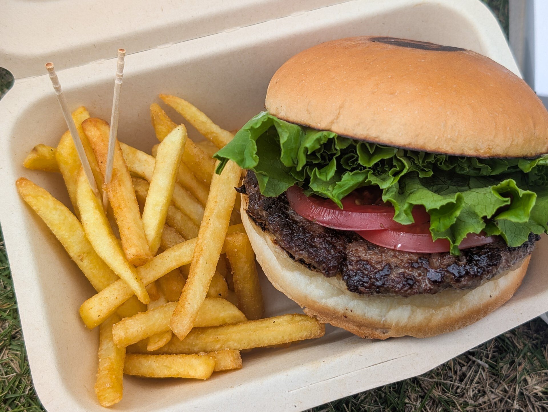 人生初フェス。酒カスが2往復6時間かけて同じビールフェスに2回行って