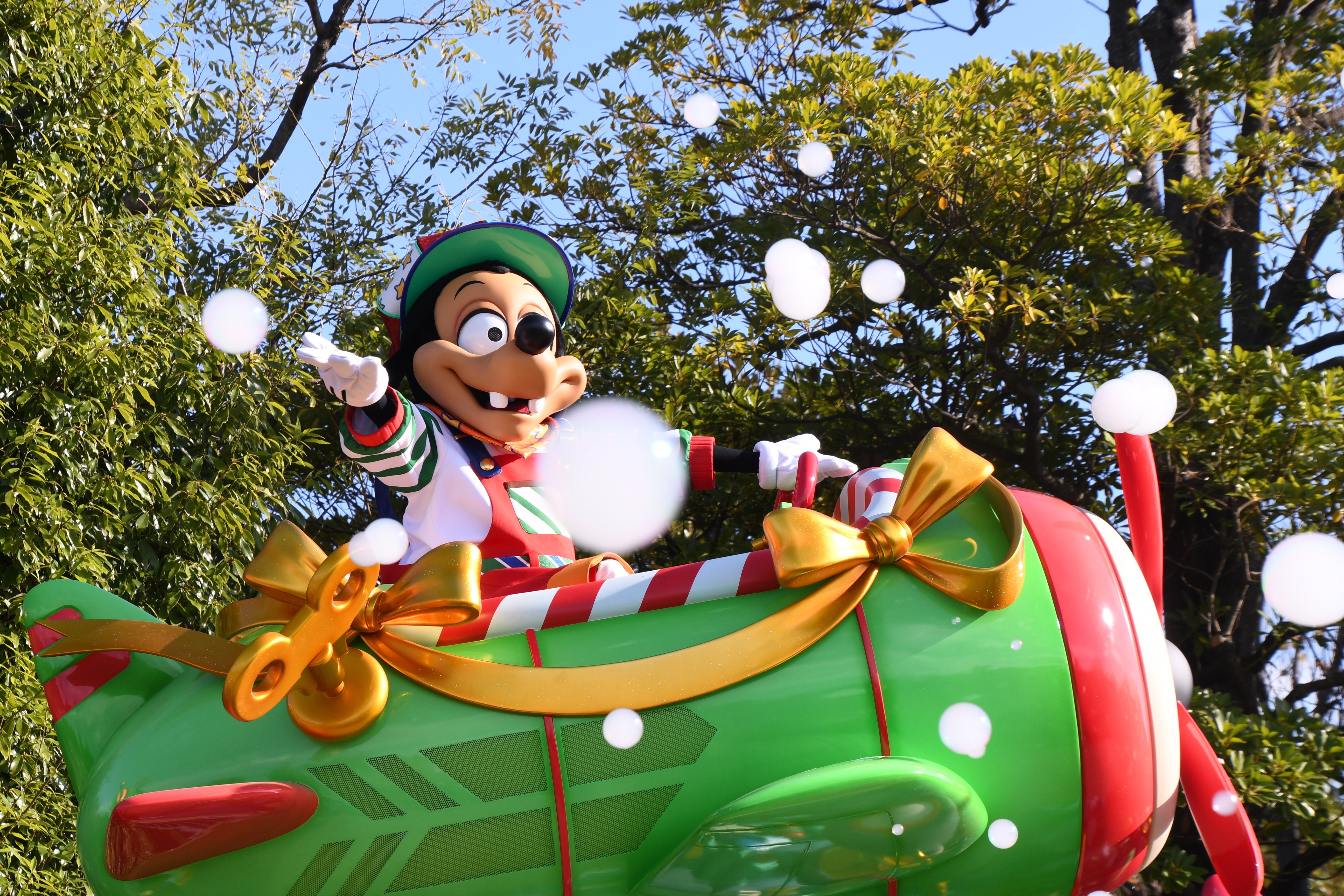 TDRのトイズを見に始発でディズニーランド行ってみた！親子ポジ｜八肋