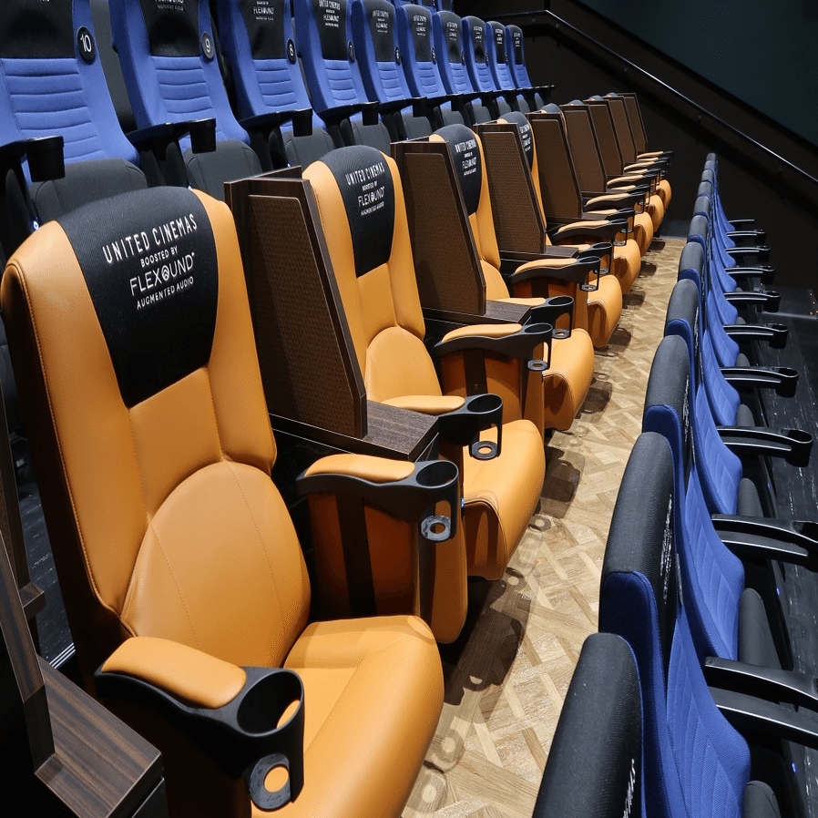 えいぶろぐ】シネコンの各種「プレミアムシート」の比較・レビュー