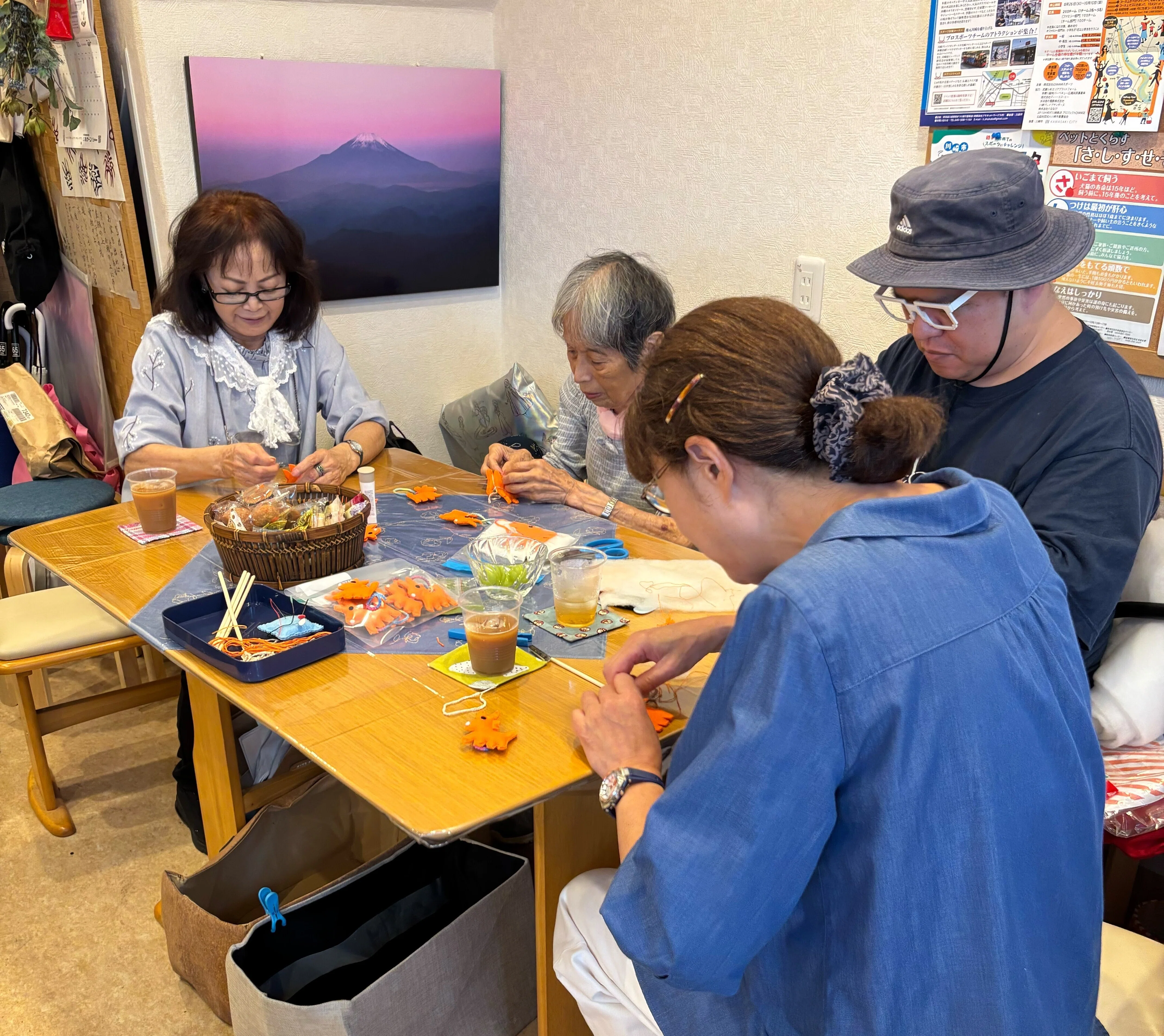 オレンジロバを囲むおしゃべり会｜川崎市コミュニティnote