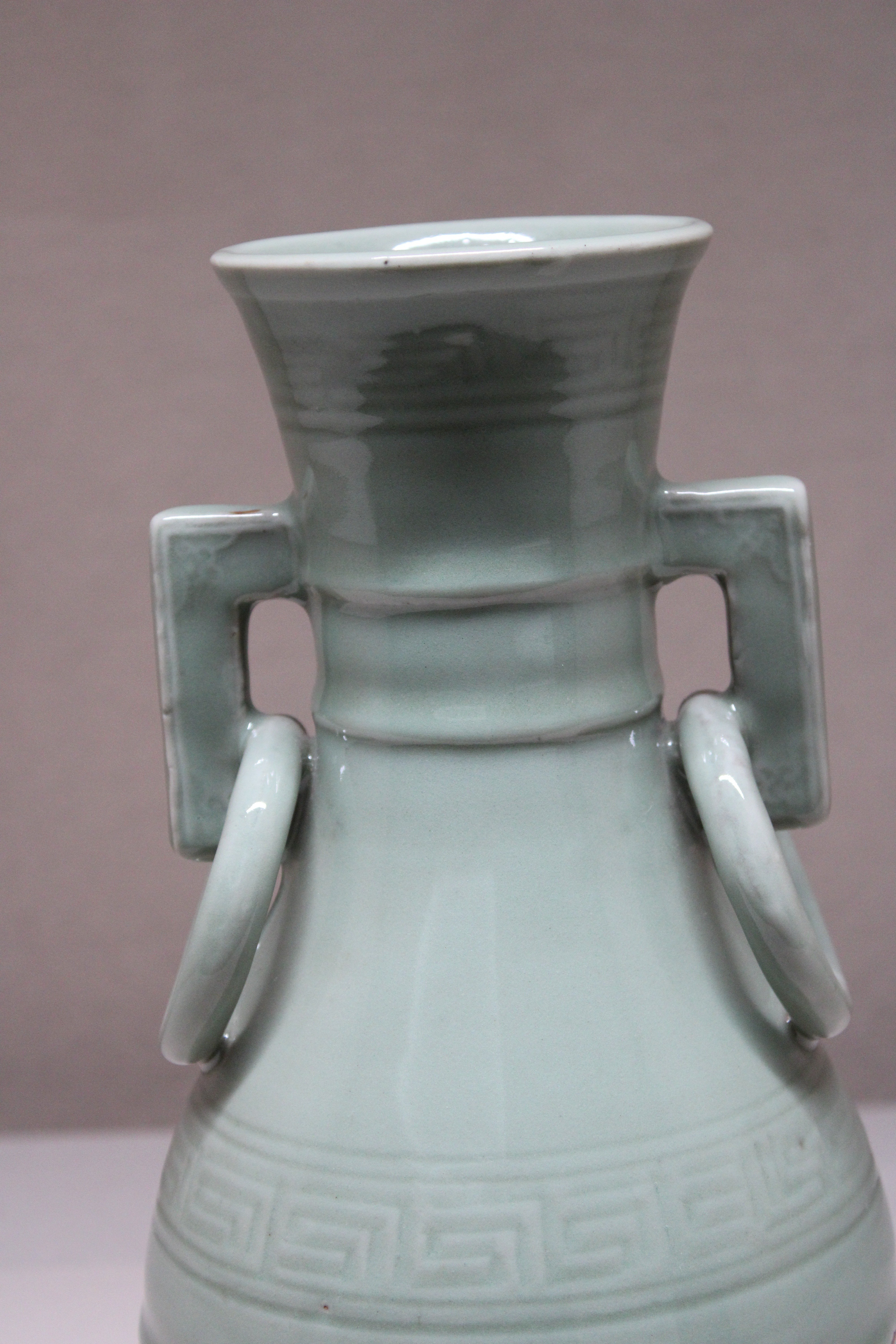 大阪市立東洋陶磁美術館から『青磁不遊環花生』｜niraku