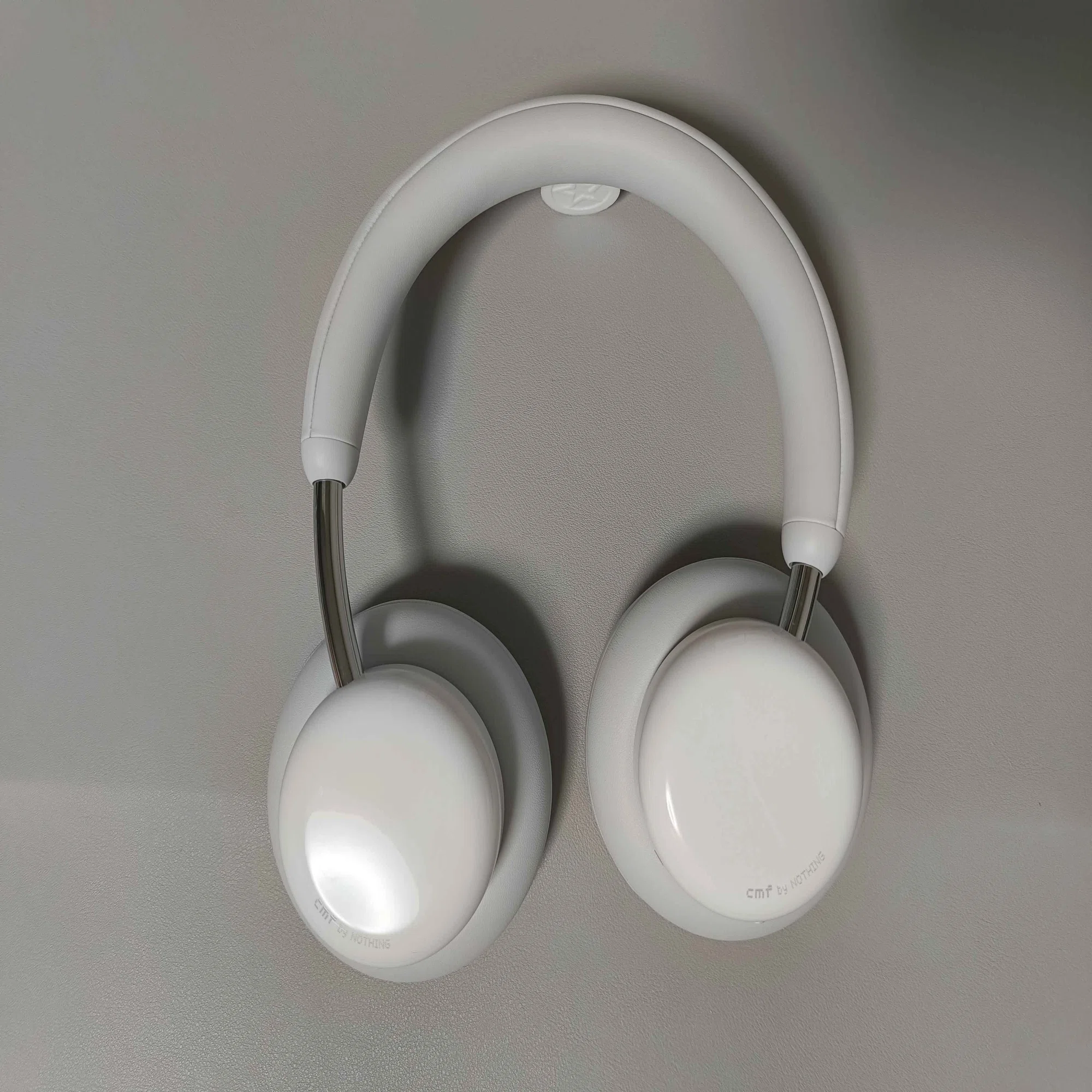 CMF by Nothing headphone Pro ヘッドフォン ホワイト CMF by Nothing Headphone Pro オーバーイヤー ワイヤレスヘッドホン
