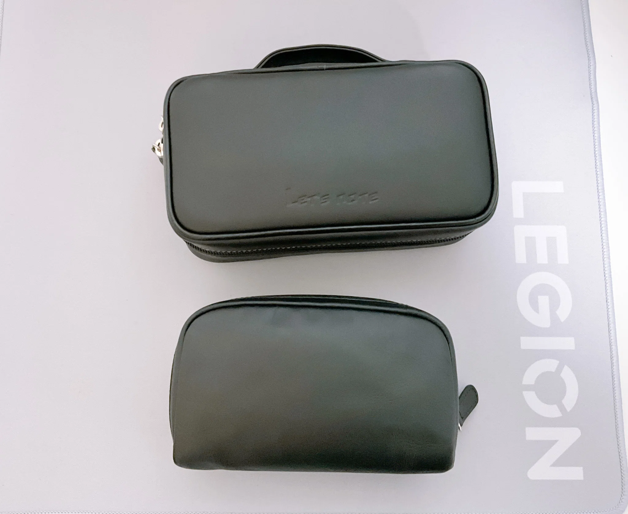 【革作家が使っていた革小物集】袱紗（レザー） 革製品の製作手順】慶事や弔事に！袱紗(ふくさ)について 革ブログ | その他