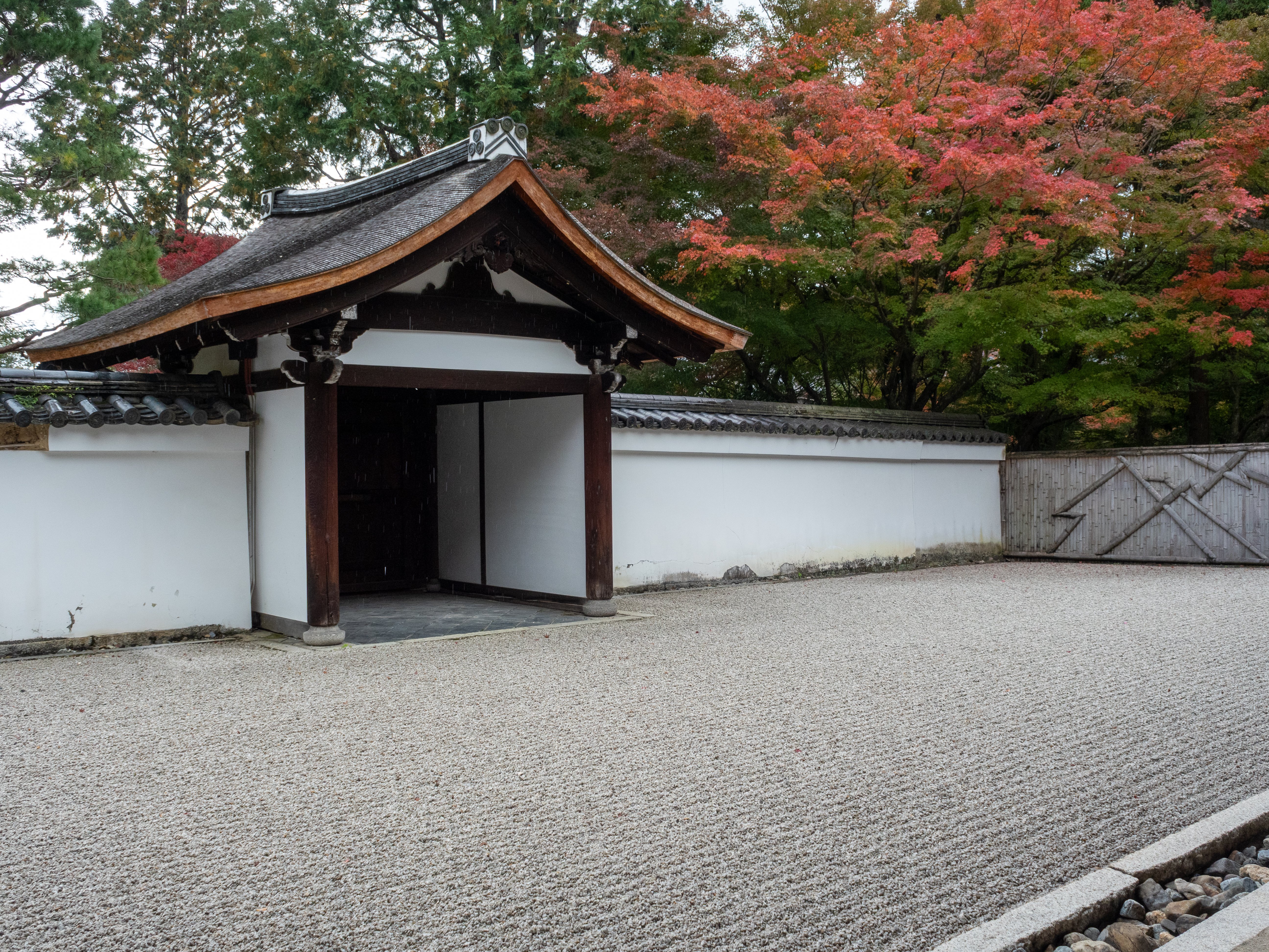 龍吟庵の三枯山水と東福寺本坊四庭｜踏架 Wait for a breeze