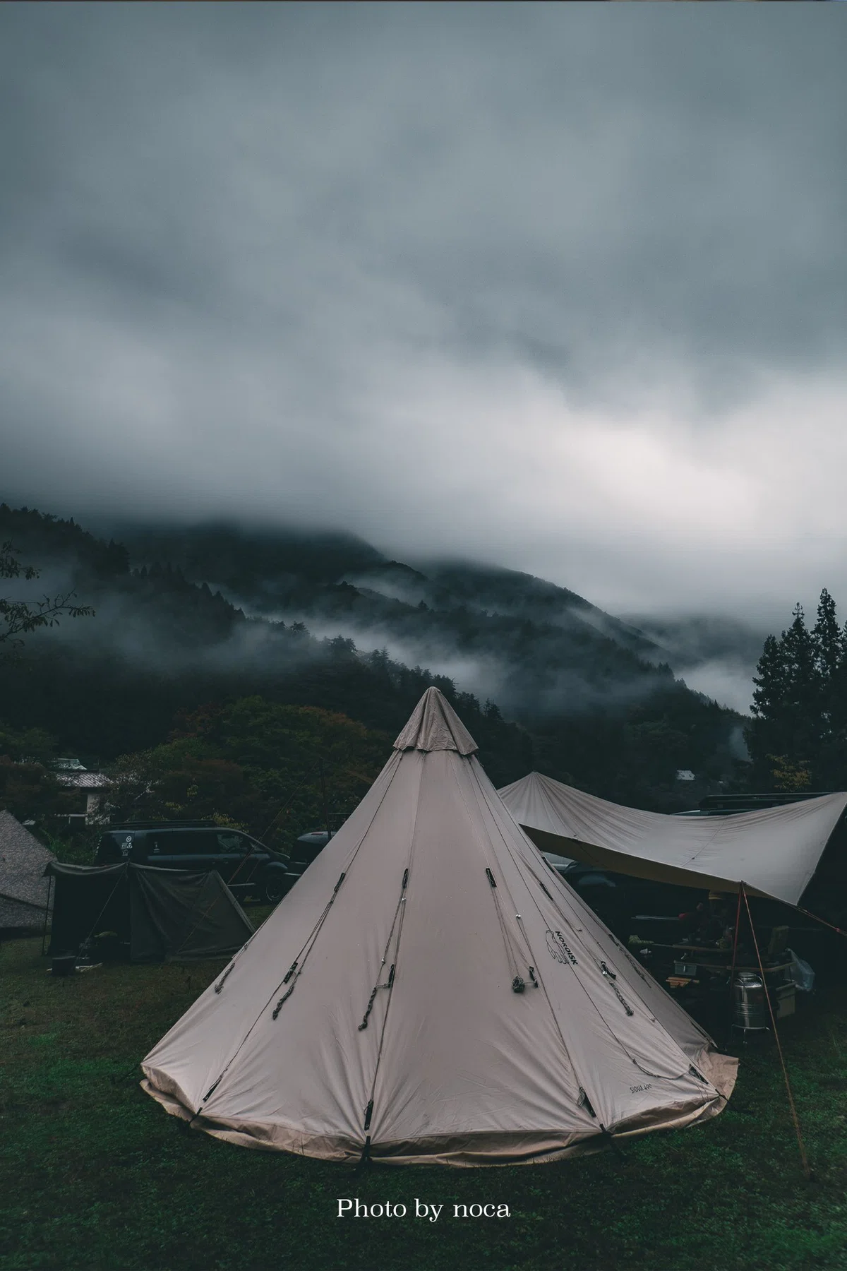 [Rainy Camping / TG-7 Sample Photos] Leaving the high-resolution camera ...