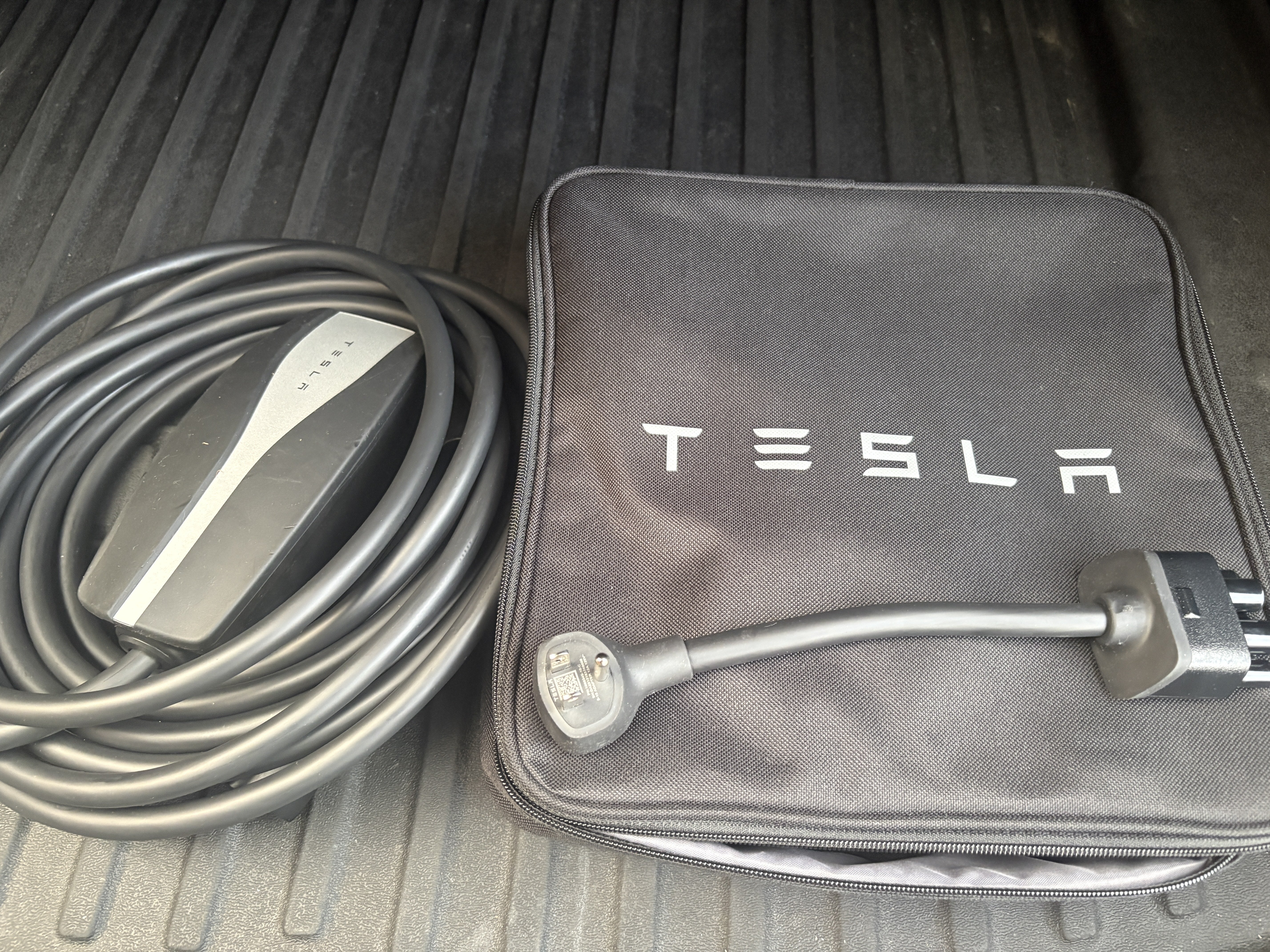 TESLA】コードリールで延長して、モバイルコネクターを使えるか