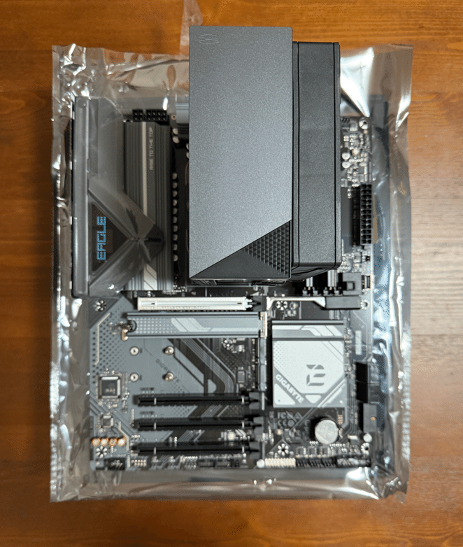 備忘録】3年ぶりの自作PCパーツ交換で苦労した話｜あいす