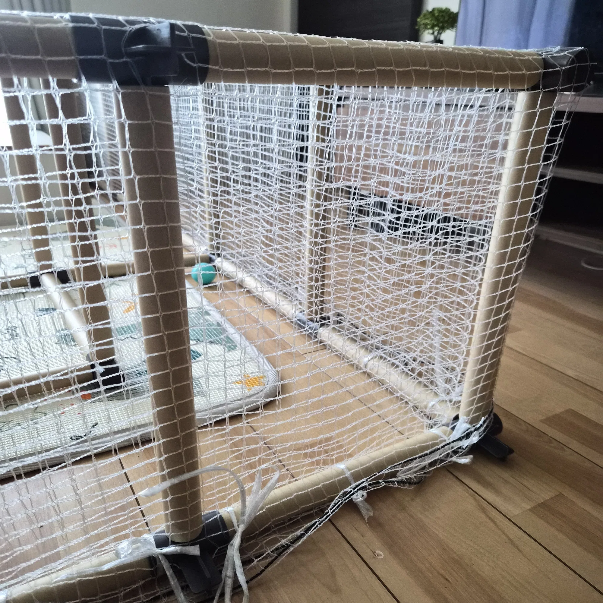 100均メイン】ベビーサークル手作りしてみた｜まる