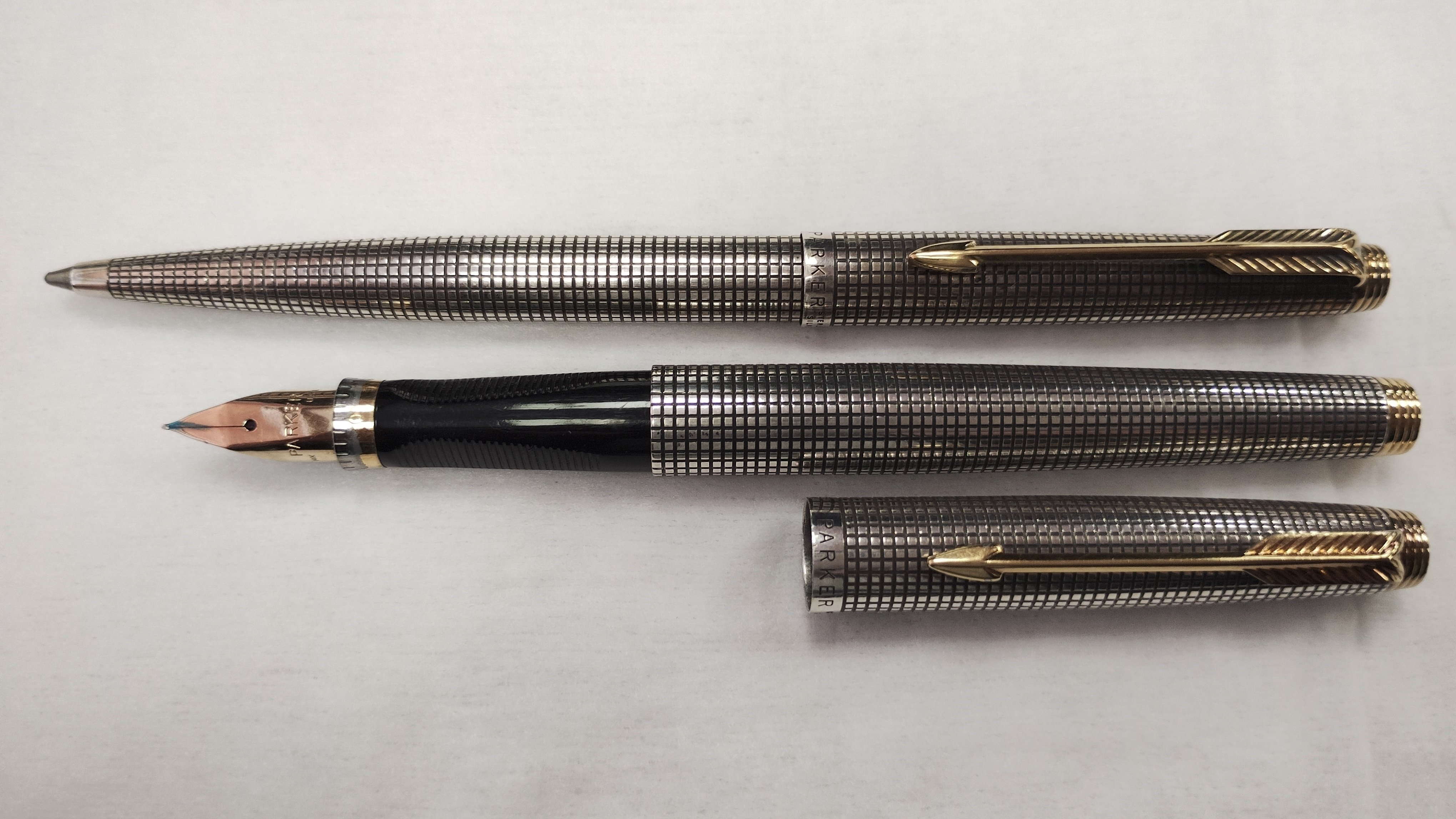 パーカー75シズレ万年筆と45フライターボールペン（11月26日はペンの日