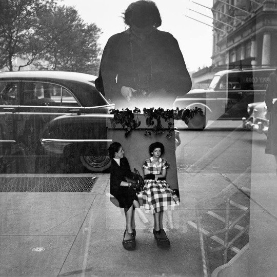 Vivian Maier Self-Portraits ヴィヴィアンマイヤー Vivian Maier Self-Portraits ヴィヴィアンマイヤー Vivian Maier
