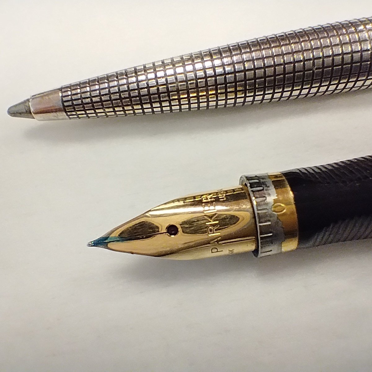 パーカー75シズレ万年筆と45フライターボールペン（11月26日はペンの日
