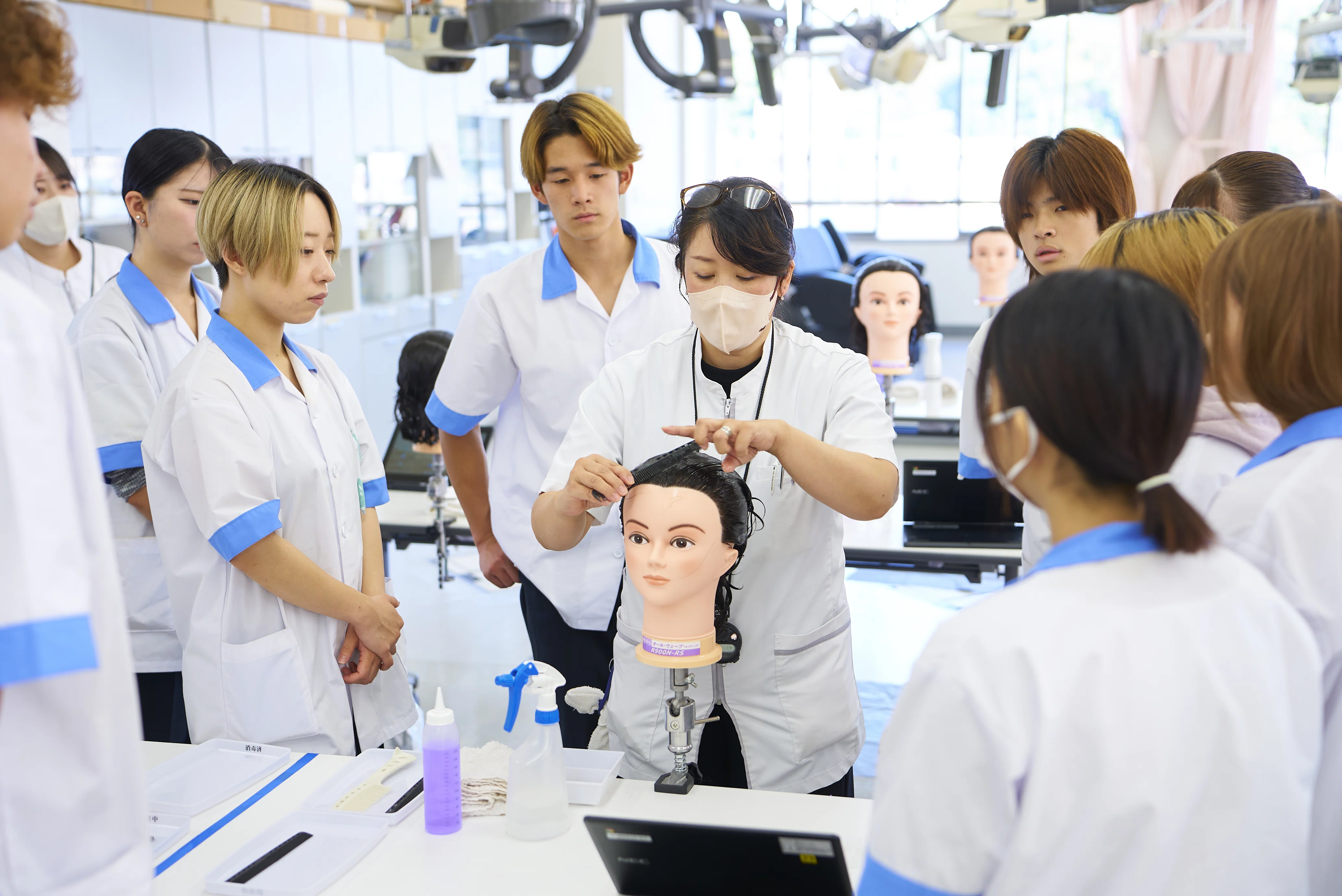 理容師・美容師を目指すならここ！横浜の“プロ育成校”Y校別科に潜入