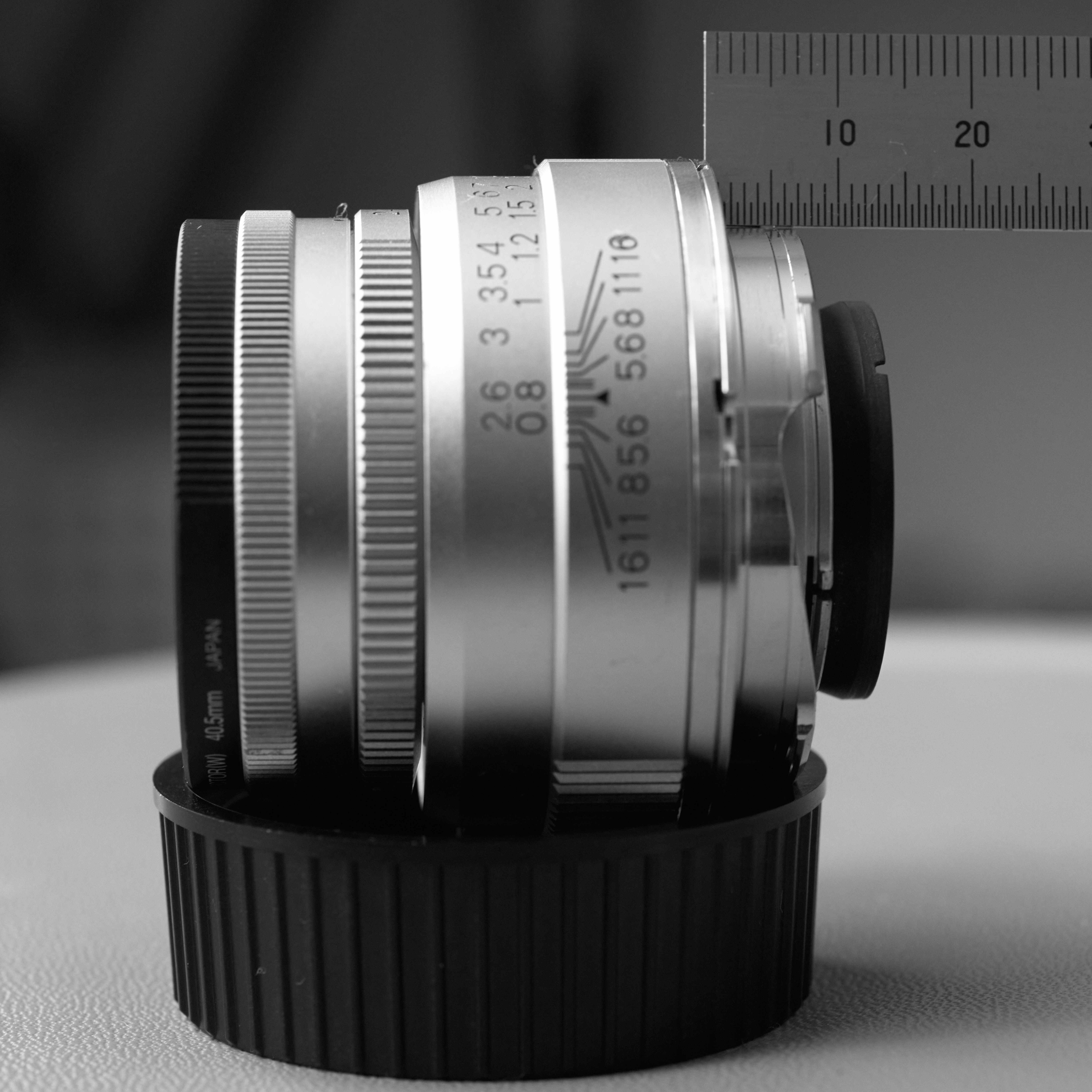 部員機材紹介#11(Konica hexanon 50mm f2.4 L39)｜電気通信大学 写真研究部