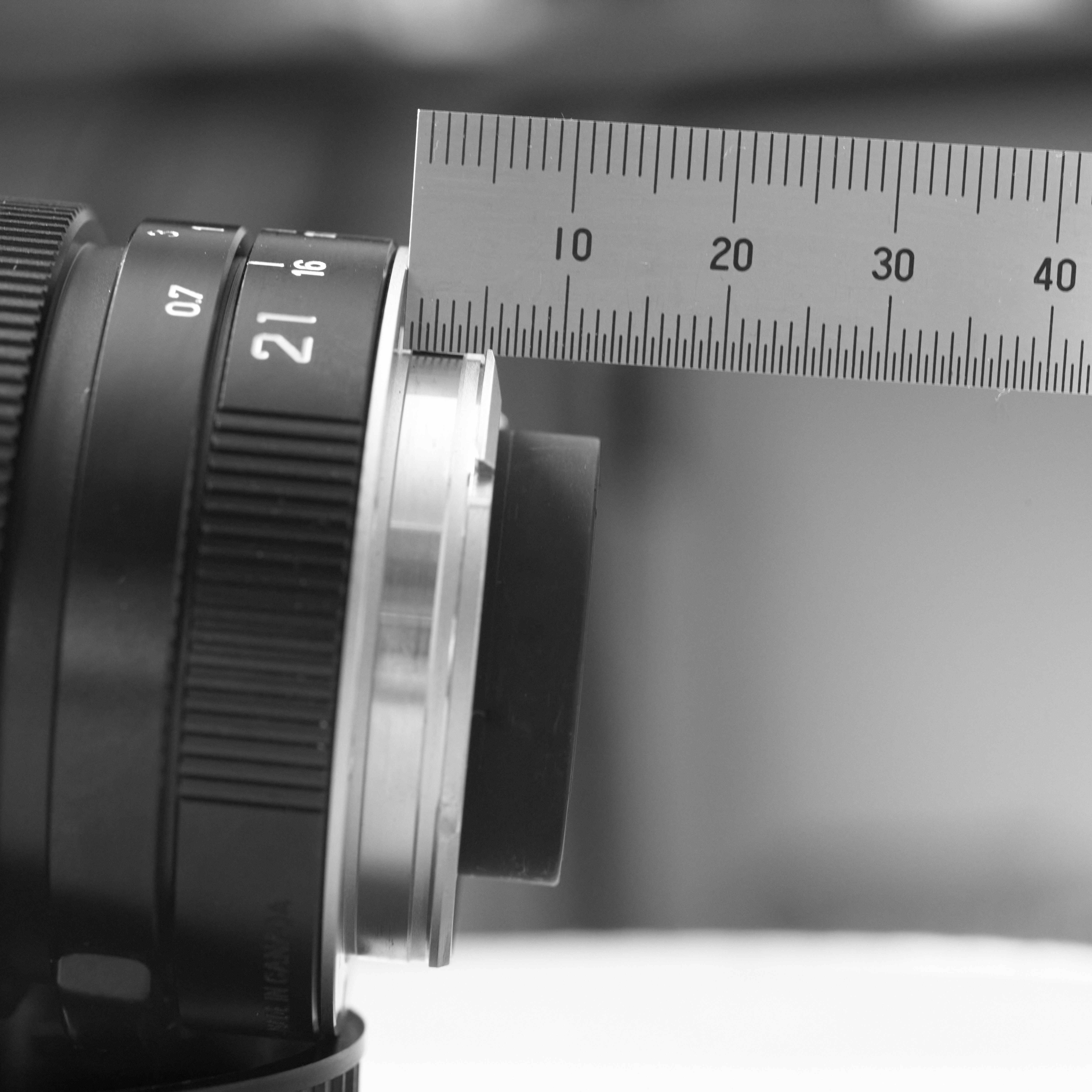 部員機材紹介#11(Konica hexanon 50mm f2.4 L39)｜電気通信大学 写真研究部