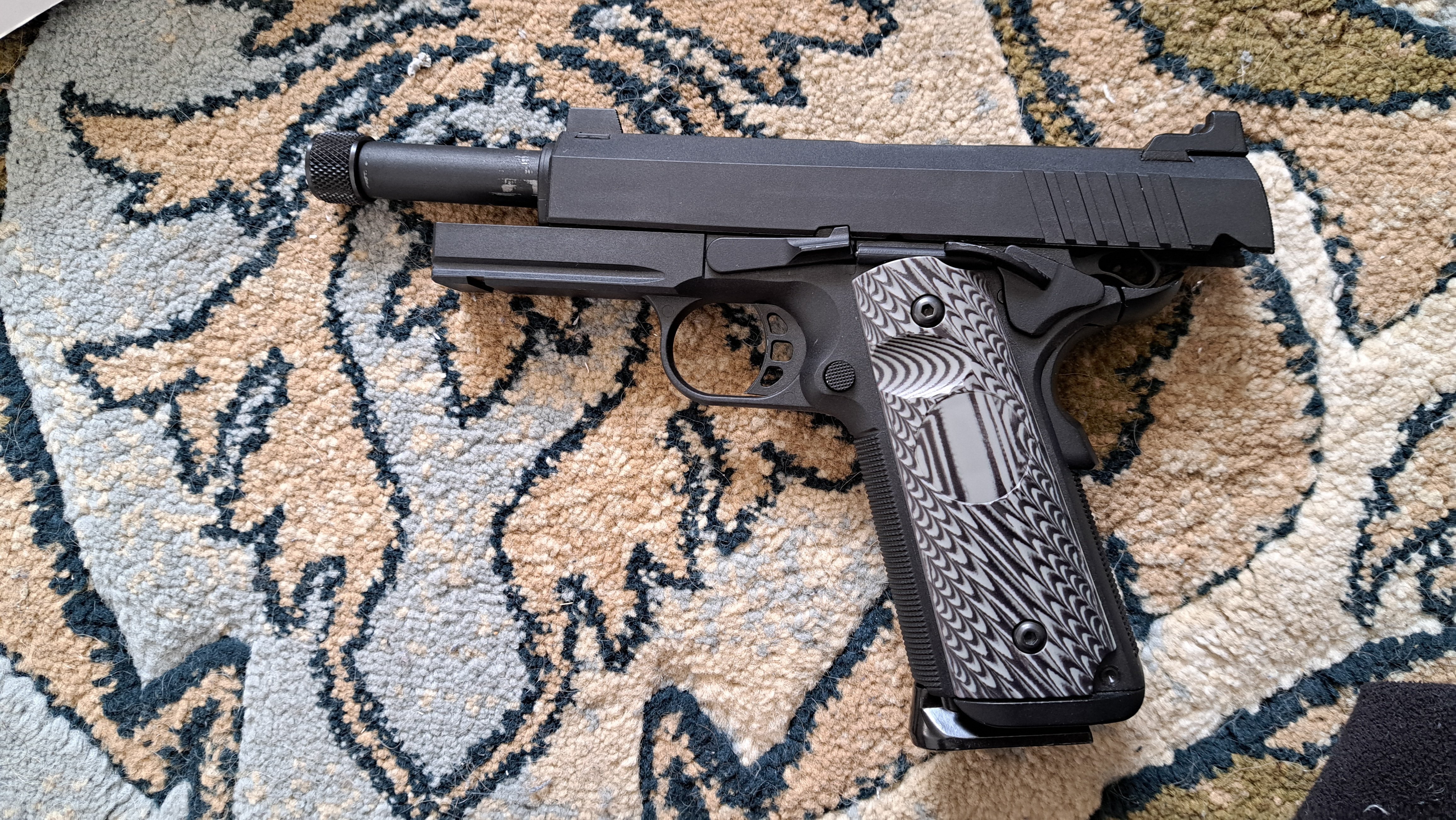 BATON BN-SILENT HAWK CO2GBB レビュー NIGHTHAWK サイレントホーク｜郭公