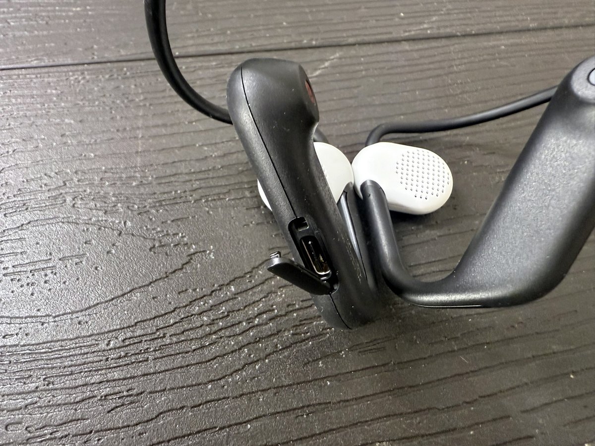 【トニー】新品未使用　SONY Float Run 耳を塞がないスポーツギア「SONY Float Run」をレビュー！骨伝導タイプ