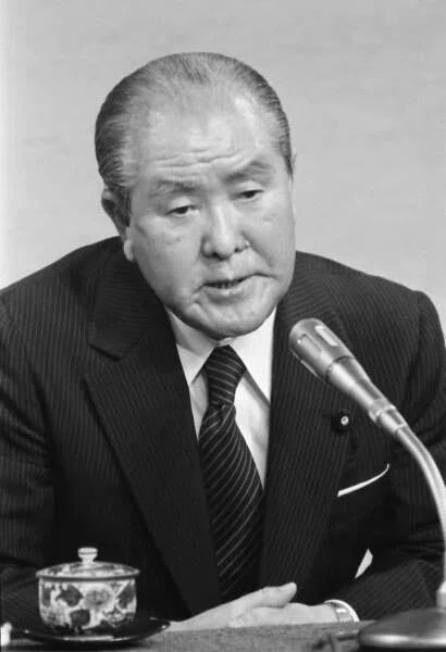 内閣総理大臣出身高校一覧】歴代首相はどこから来た？ 出身高校で