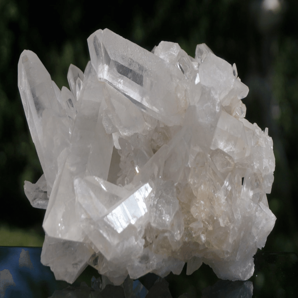 石との暮らし：クリスタルの浄化方法＊水晶クラスター＆セレナイト