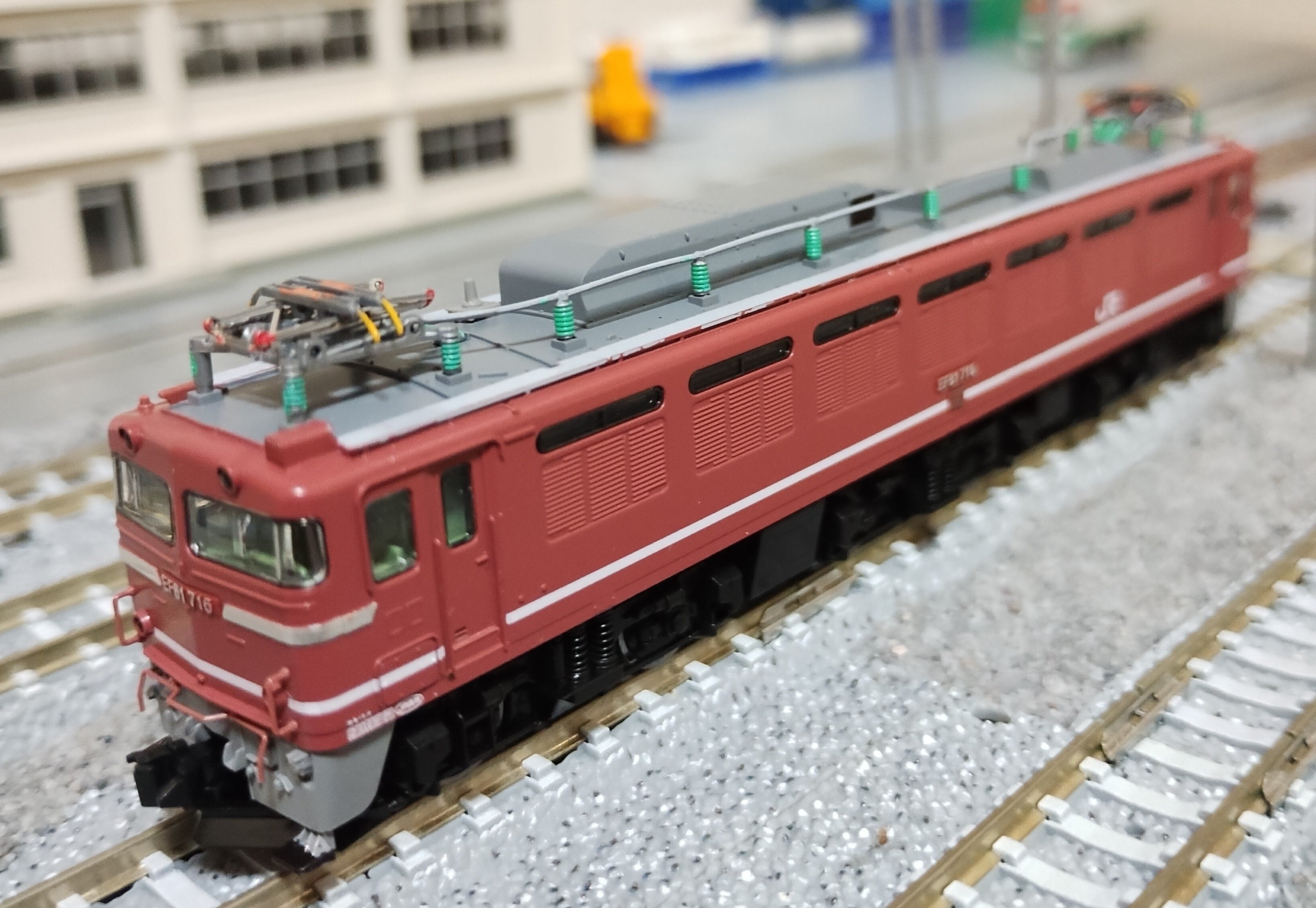 往年の常磐線を再現！TOMIX EF81 84号機 JR東日本色 安中貨物にも！ NゲージのEF81のプロトタイプは何号機?｜AKC_nt3