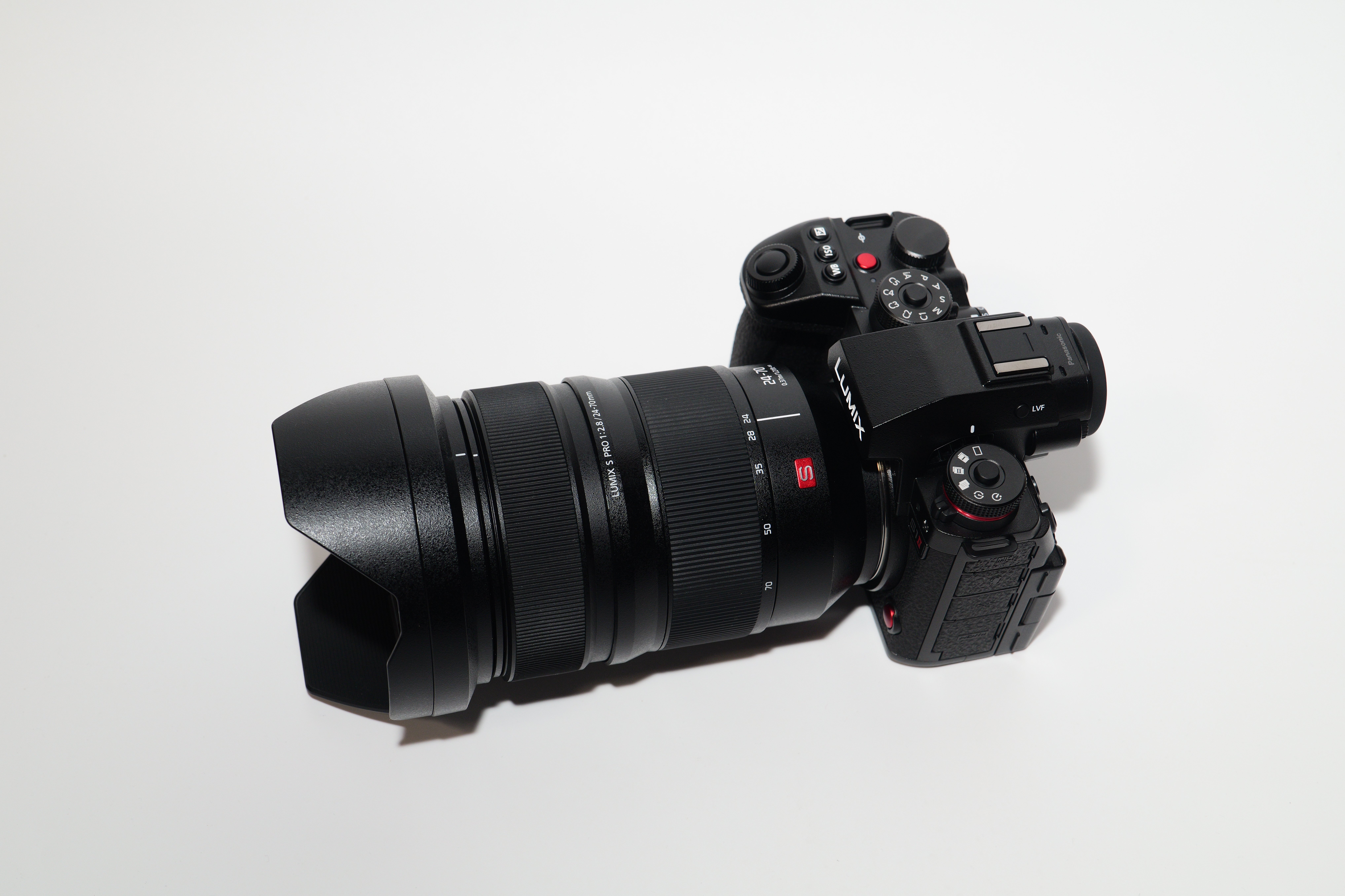 ルミマガ編集部】LUMIX S PRO 24-70mm F2.8使ってみた｜LUMIX Magazine