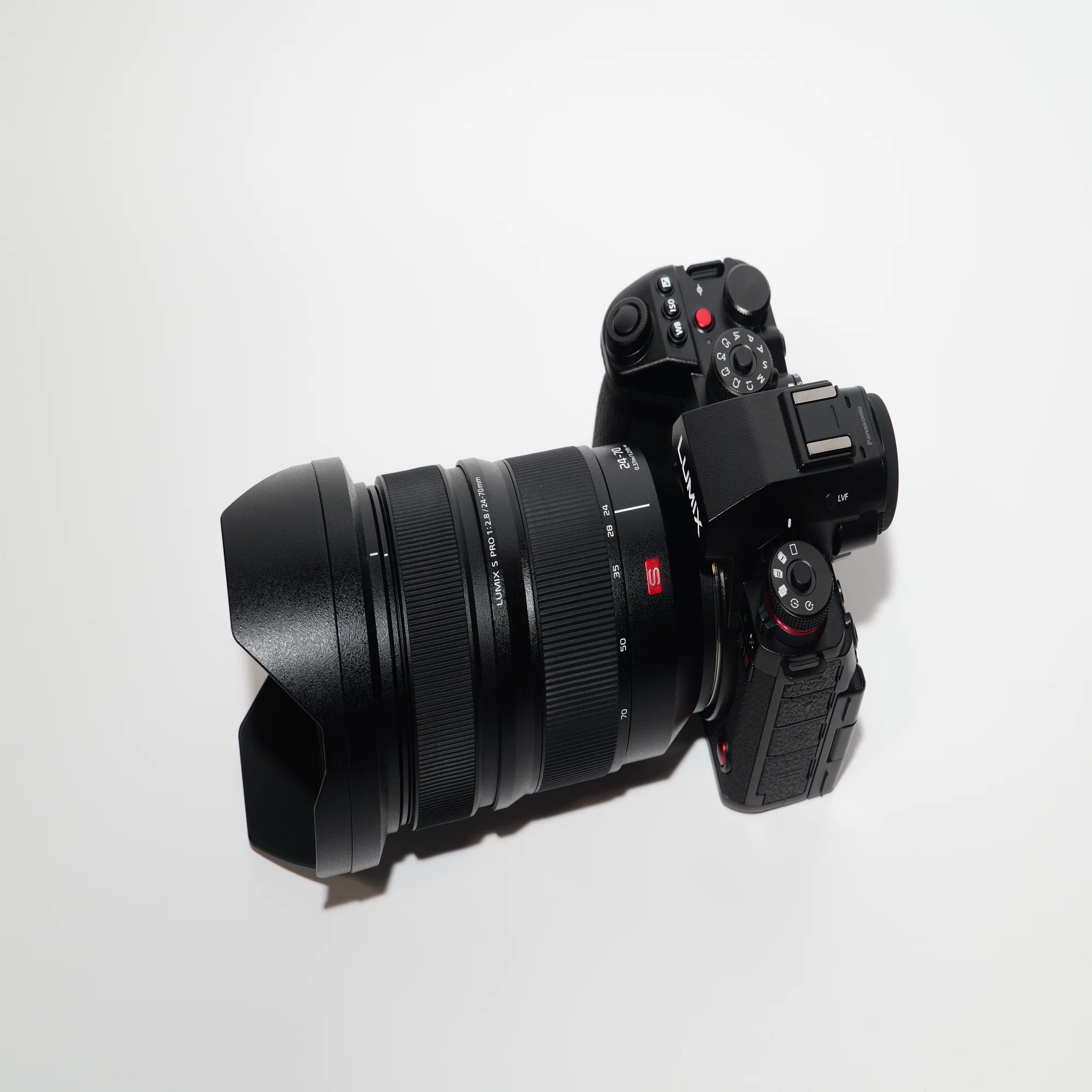 ルミマガ編集部】LUMIX S PRO 24-70mm F2.8使ってみた｜LUMIX Magazine