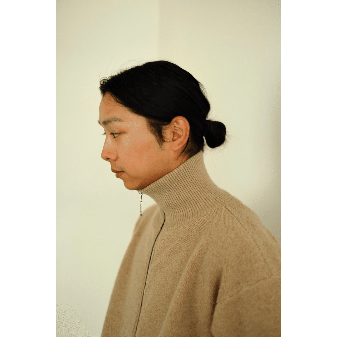 トラックジャケットの概念を超えた、カシミヤの極地 ”olde h&daughter